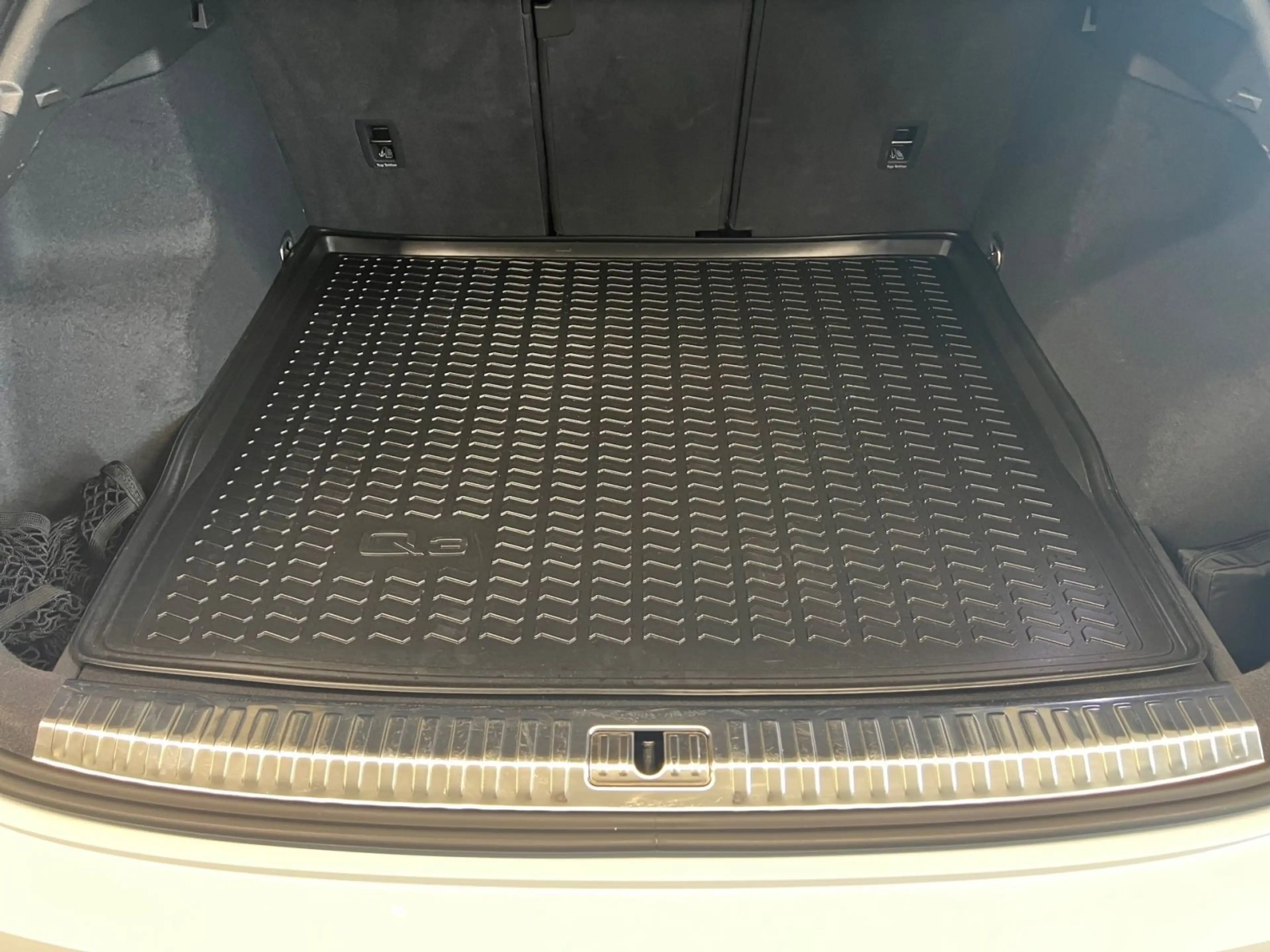 Audi RS Q3 quattro S tronic Matrix-LED Navi — photo 6