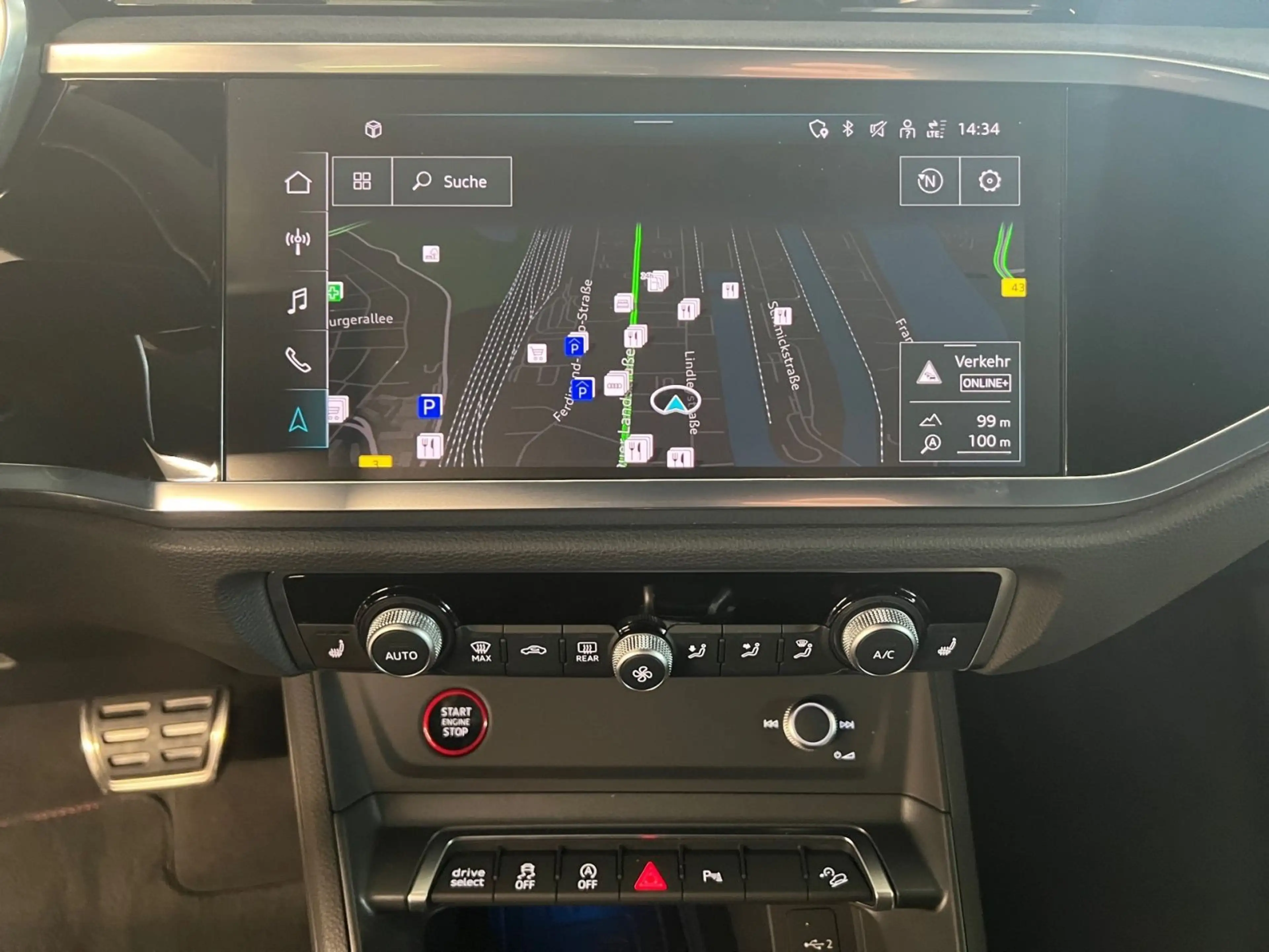 Audi RS Q3 quattro S tronic Matrix-LED Navi — photo 9