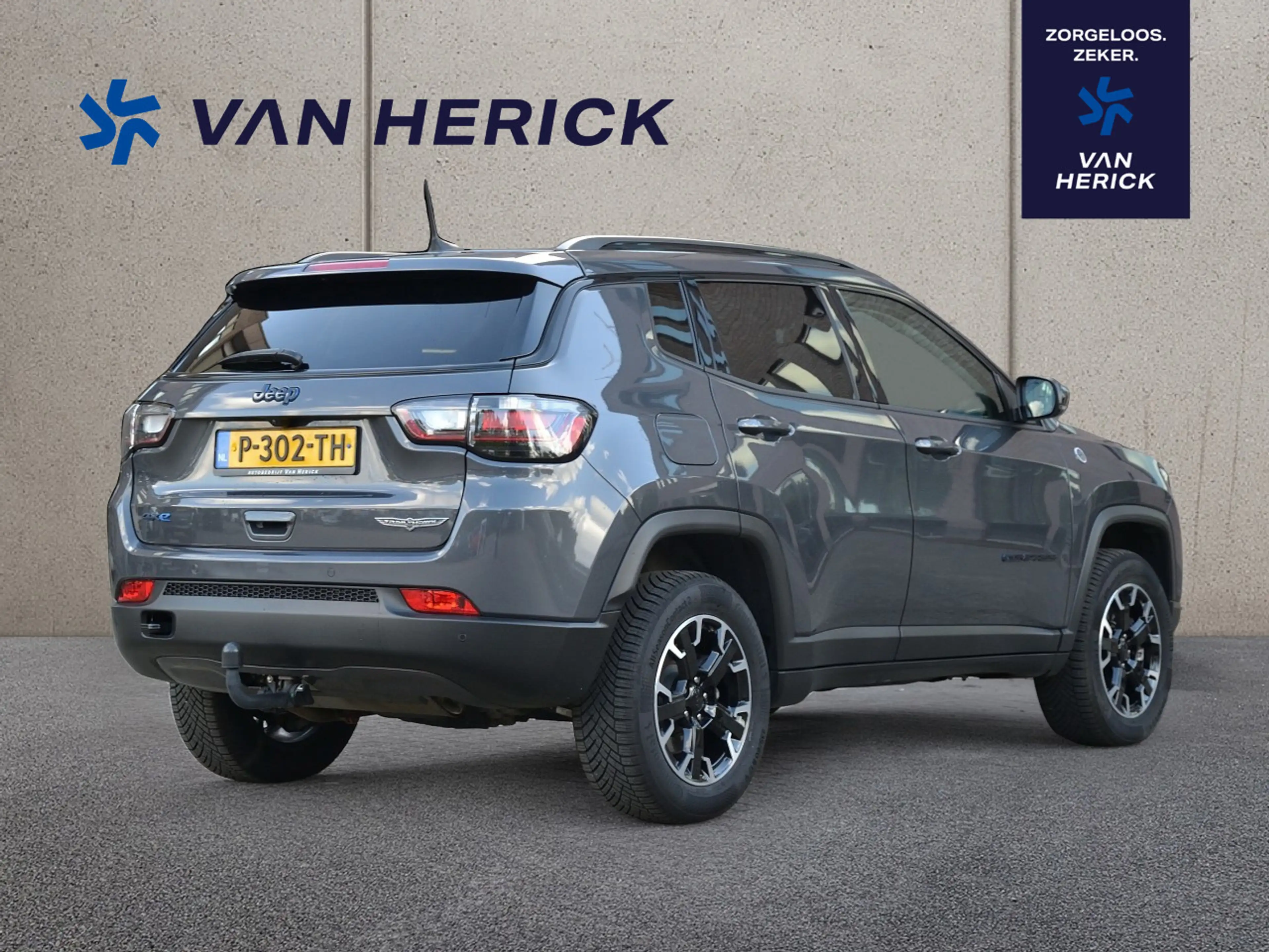 Jeep Compass 4xe 240 Plug-in Hybrid Electric Trailhawk | Panora — photo 4