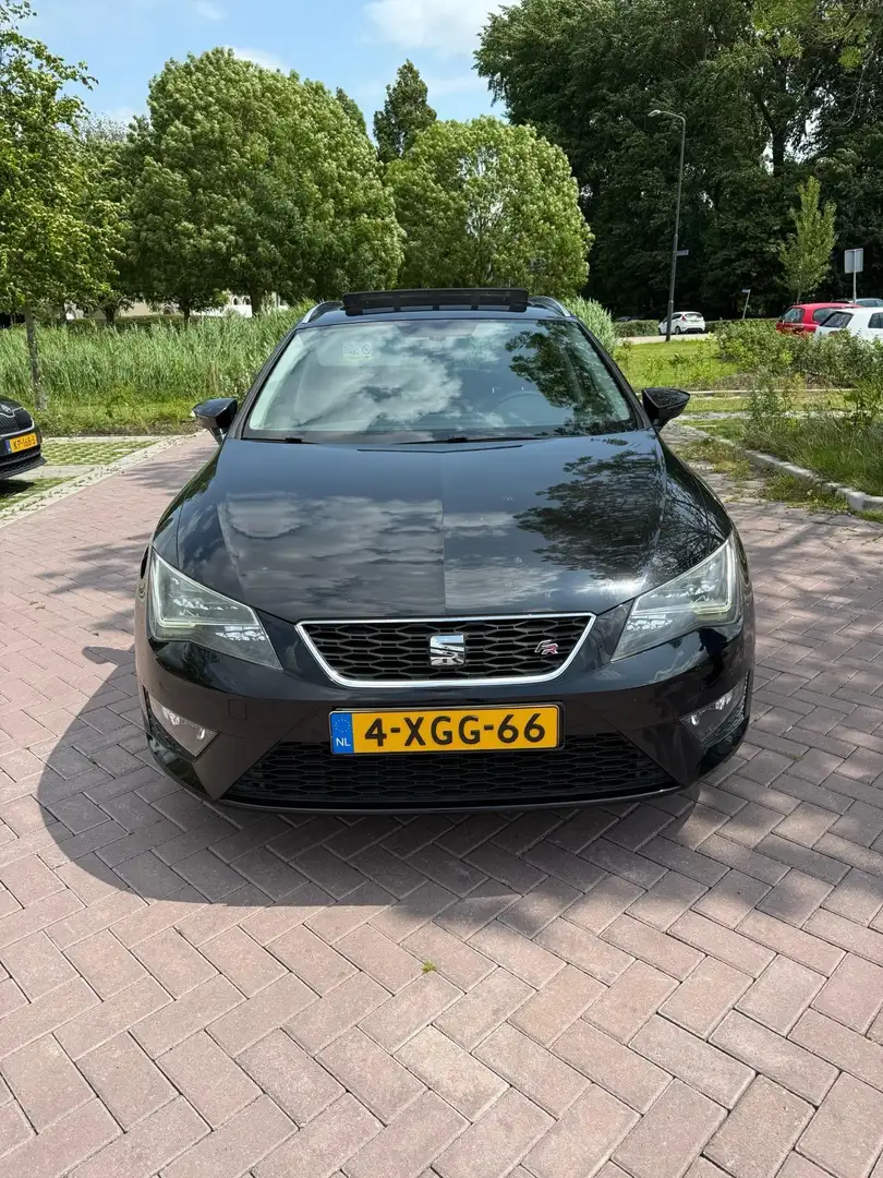 SEAT Leon ST 1.4 TSI ACT FR Dynamic 150 PK Zwart - 2