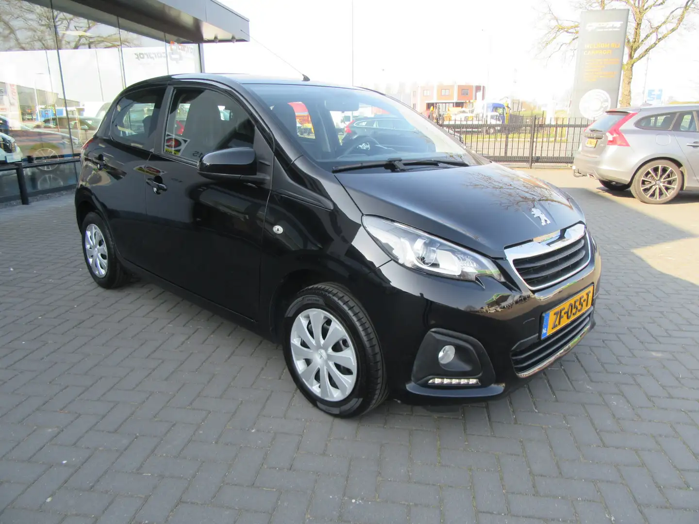 Peugeot 108 1.0 e-VTi Active, Airco, Bluetooth Noir - 2