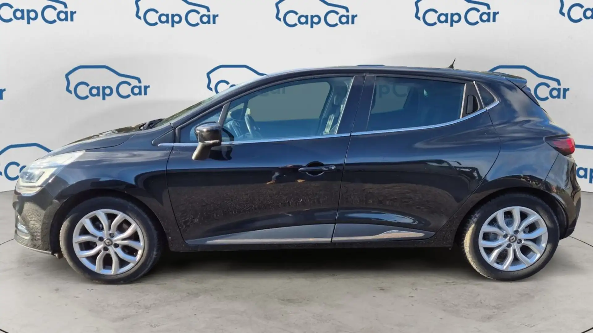 Renault Clio IV 1.2 TCe 120 Energy EDC6 Limited - Automatique Noir - 2