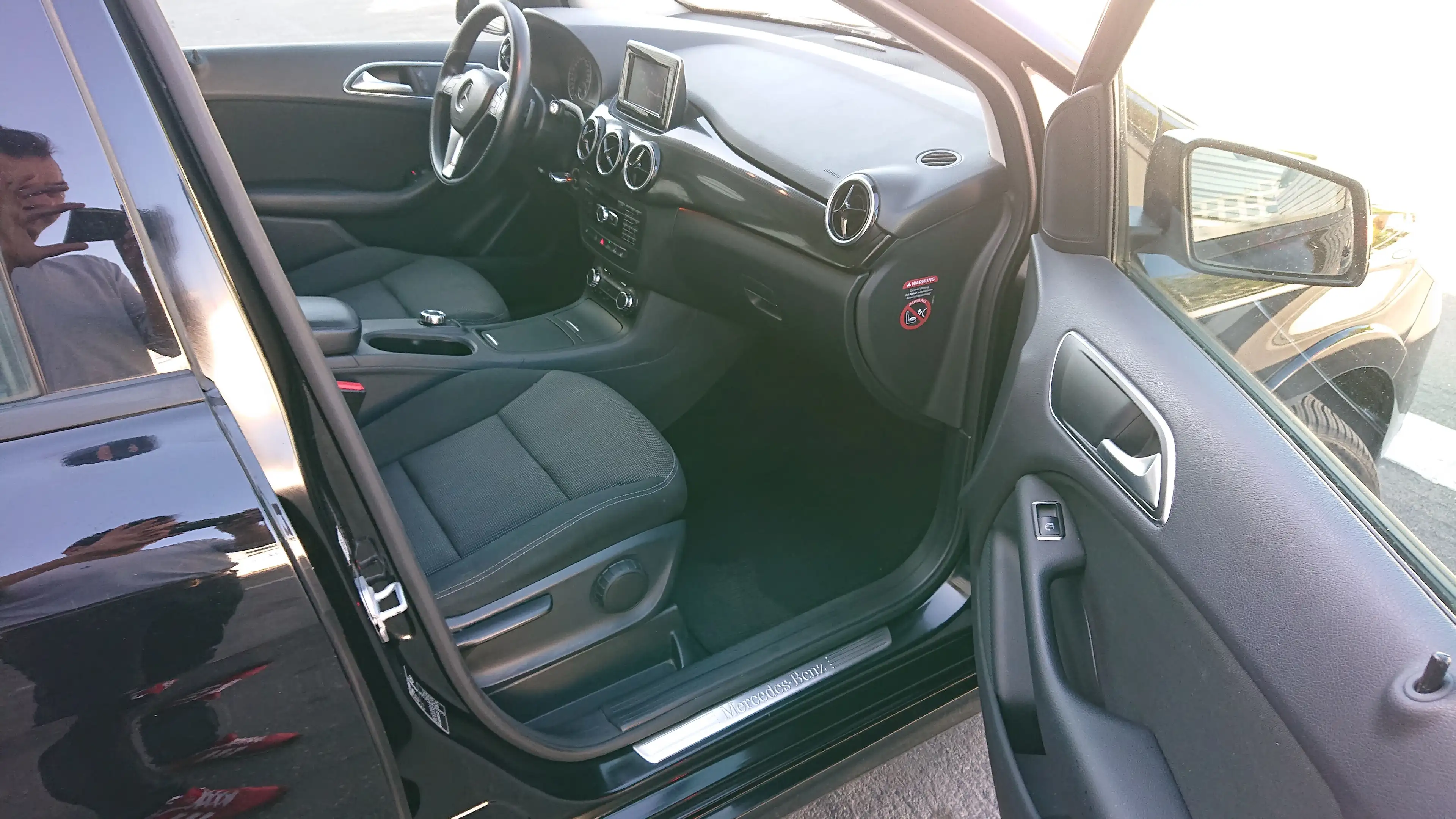 Mercedes-Benz B 200 NGD B -Klasse +Aut+Navi+SHZ+PDC+AHK+Temp — photo 12