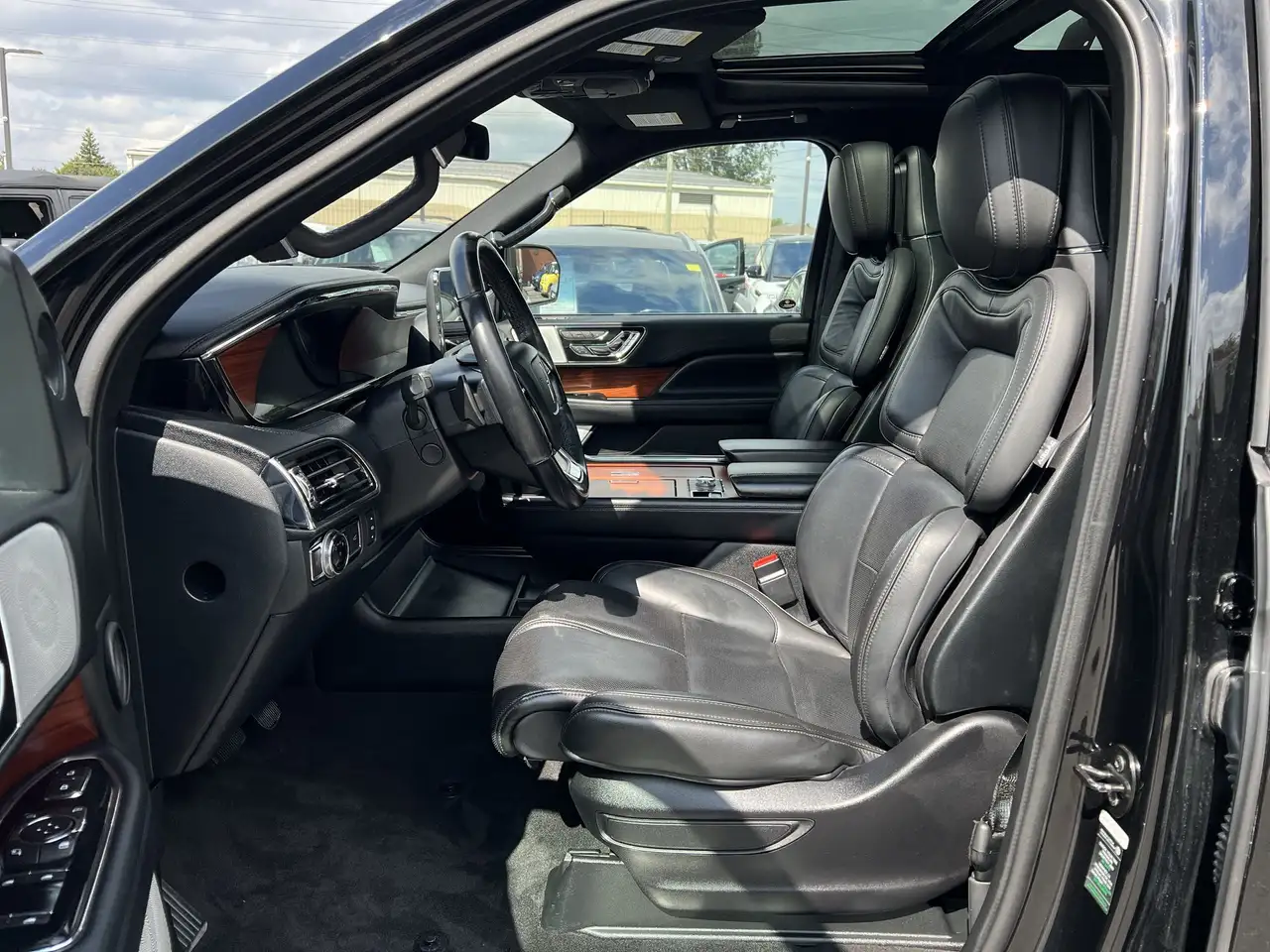 Lincoln Navigator снимка Lincoln Navigator