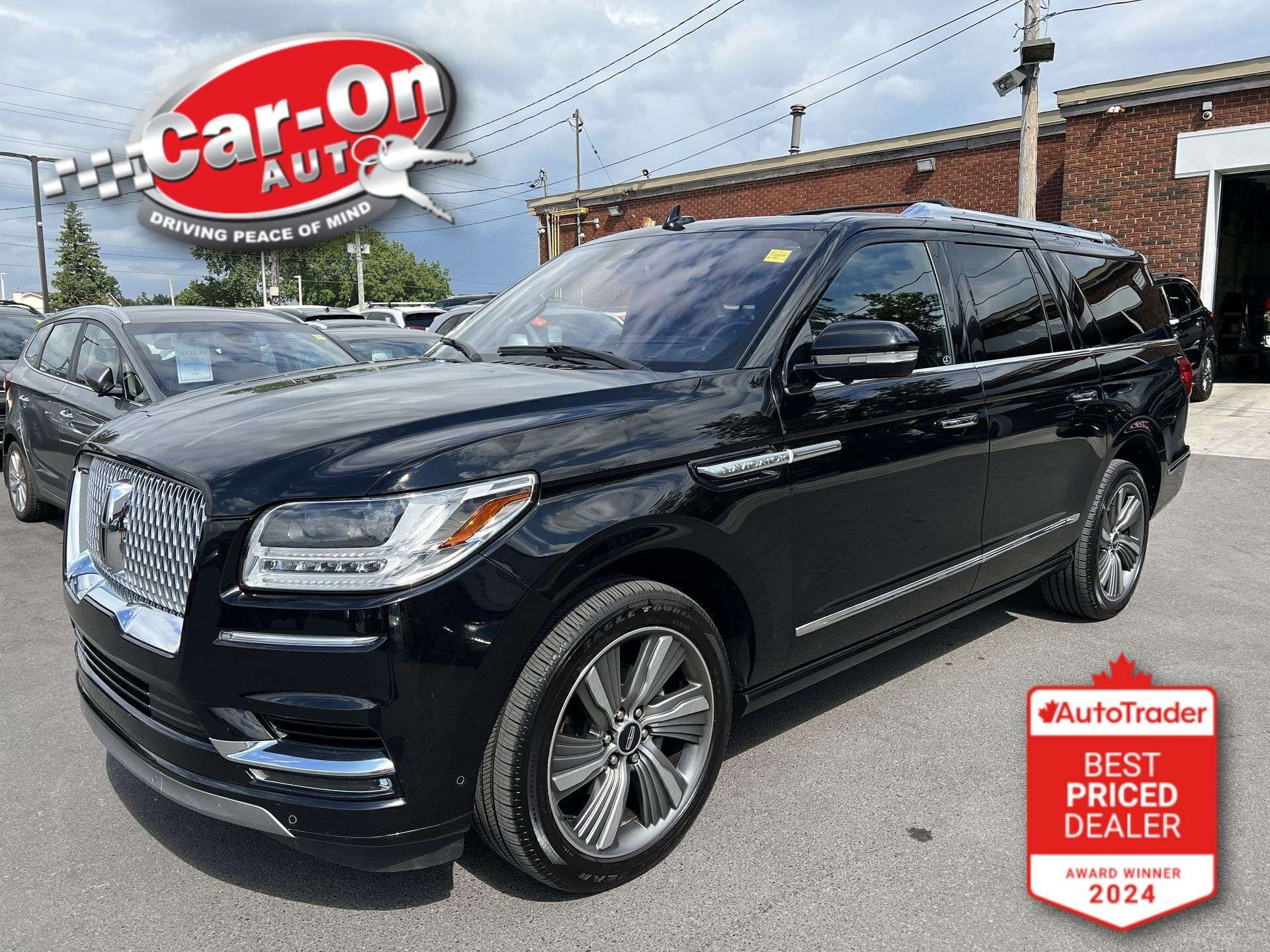 Black 2018 Lincoln Navigator L Reserve 4WD SUV / Crossover Four-Wheel Drive Automatic