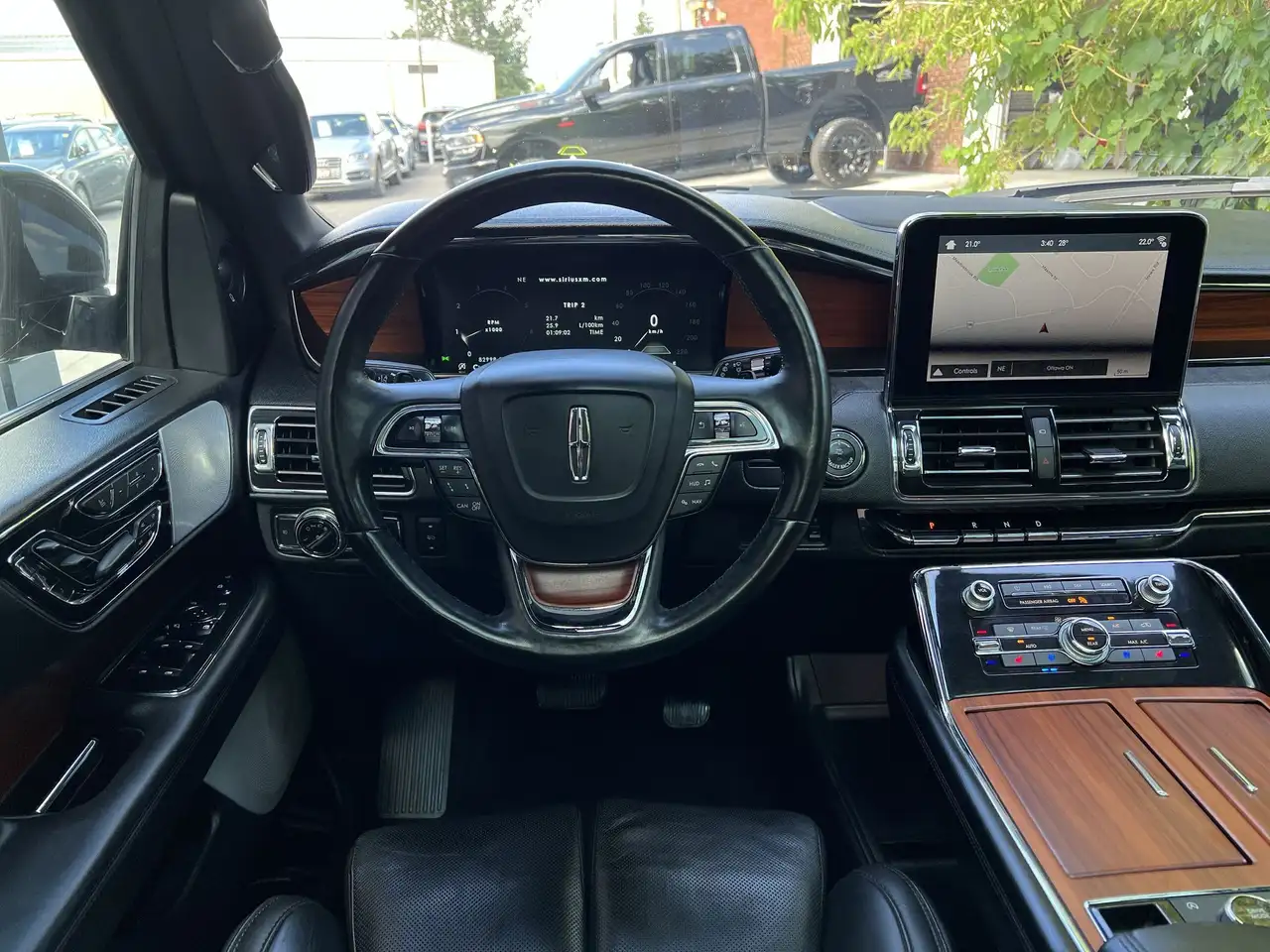 Lincoln Navigator снимка Lincoln Navigator