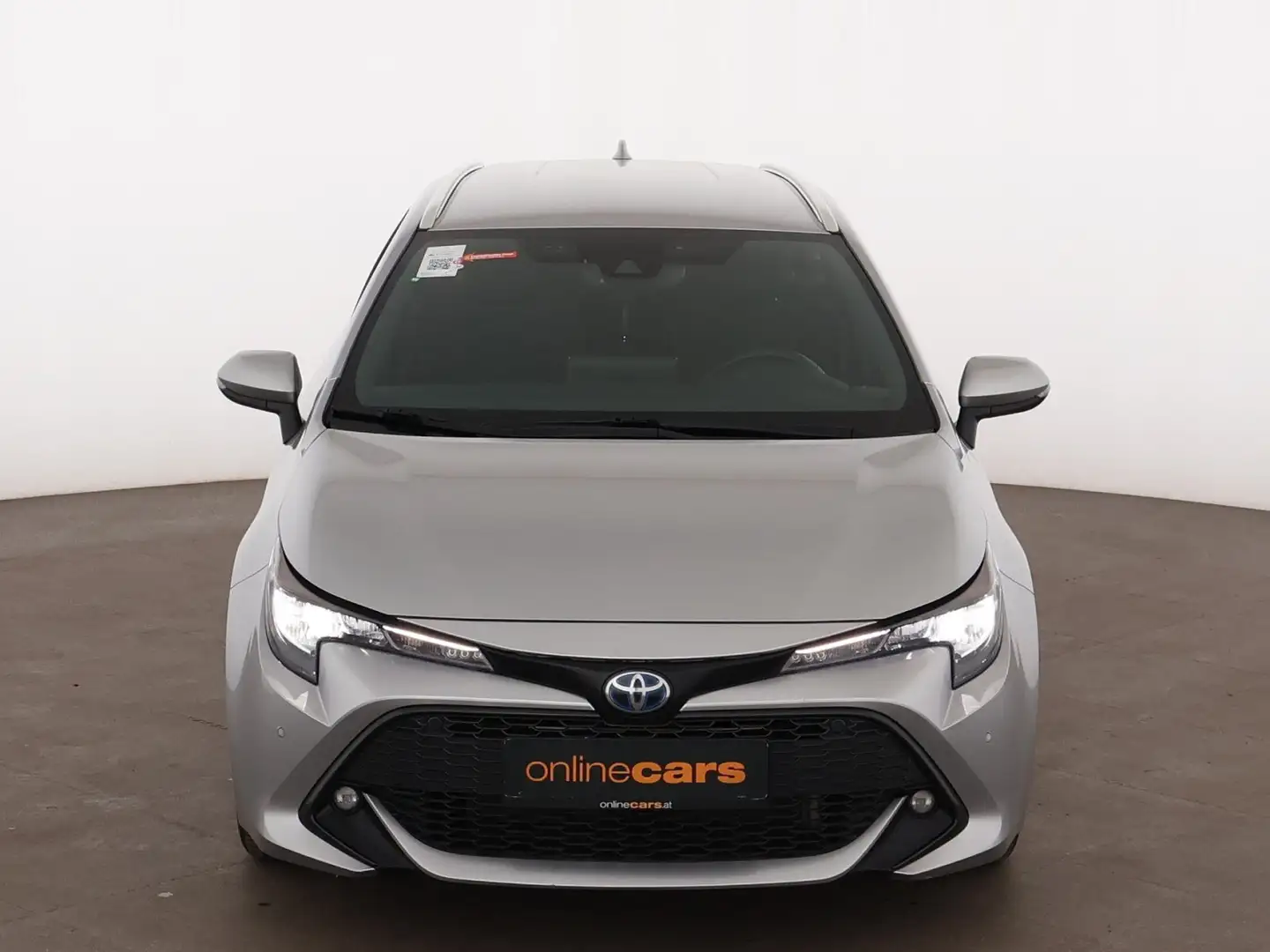 Toyota Corolla Kombi 1.8 Hybrid Aut LED NAVI SITZHZG PDC Silber - 2