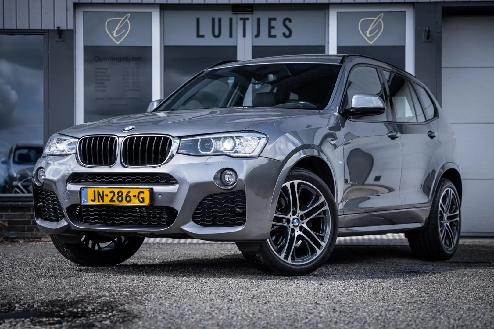 BMW X3 XDrive20i High-Executive M-sport I Pano-dak I Lede Szary - 1