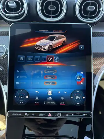 Mercedes-Benz C-Class view 14