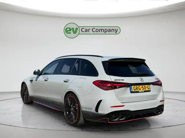 Mercedes-Benz C-Class view 3