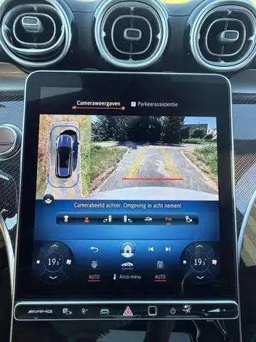 Mercedes-Benz C-Class view 15