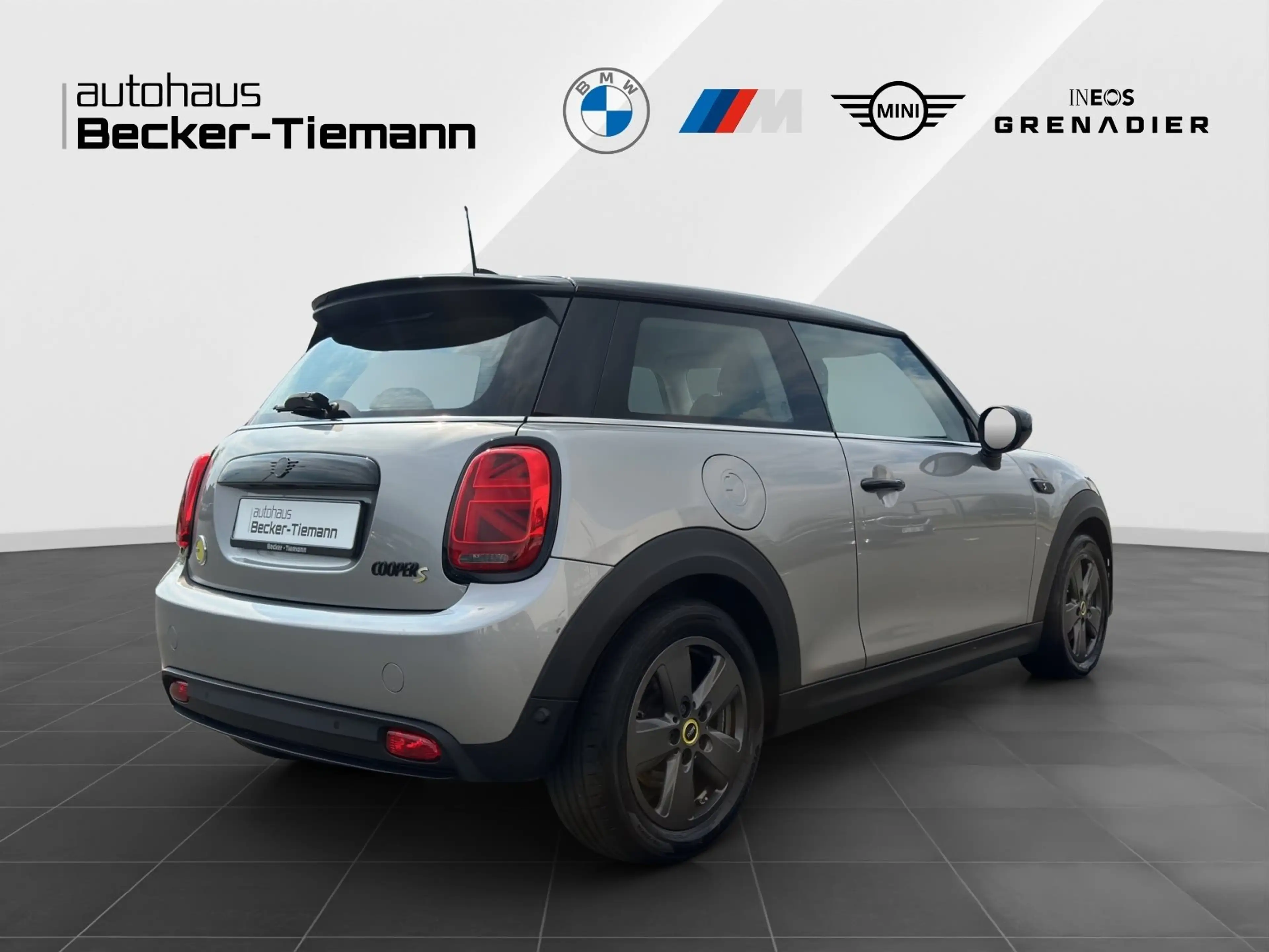 MINI Cooper SE Navi/CarPlay/Tempomat/PDC/Wärmepumpe — photo 6