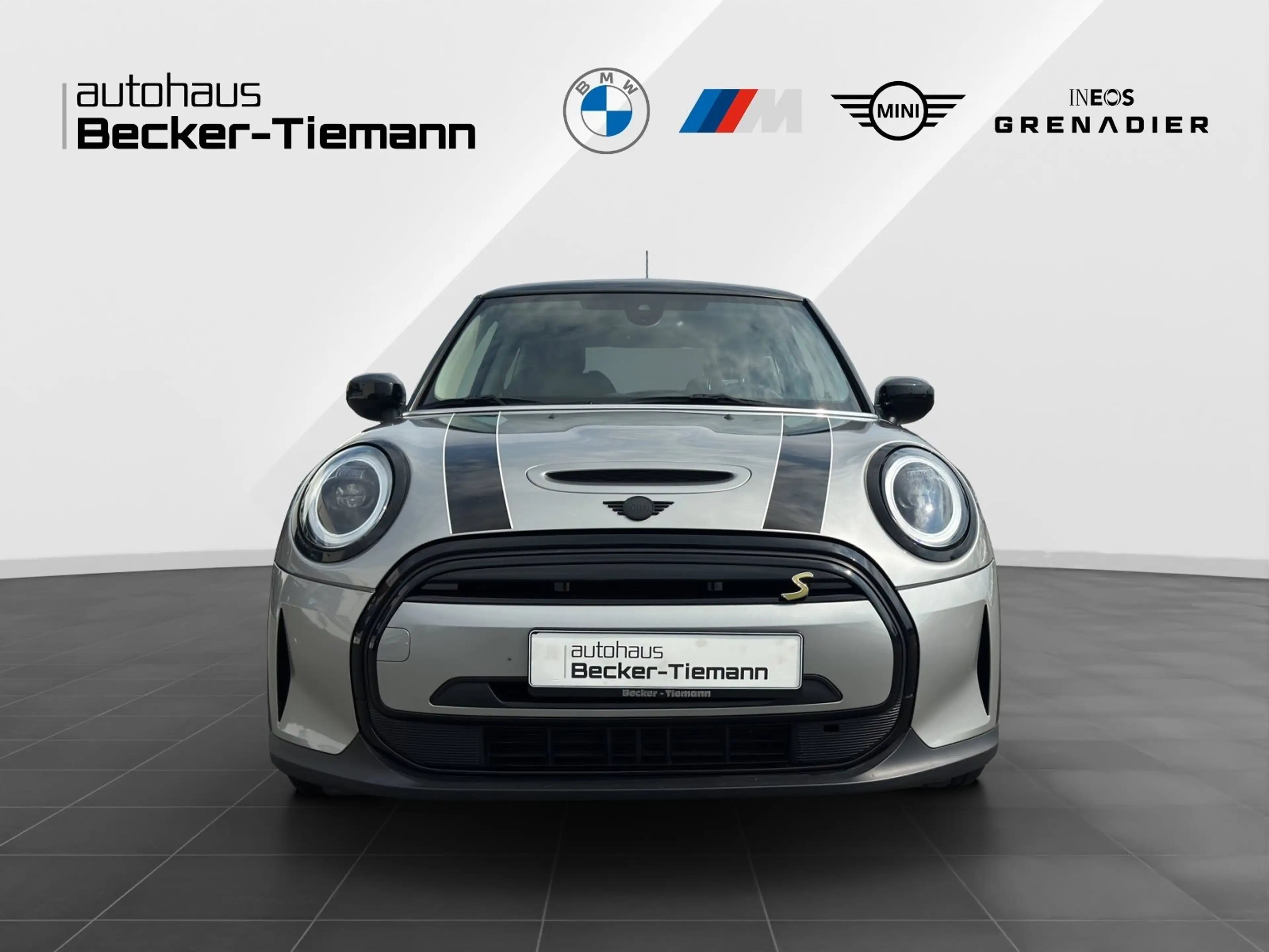 MINI Cooper SE Navi/CarPlay/Tempomat/PDC/Wärmepumpe — photo 2