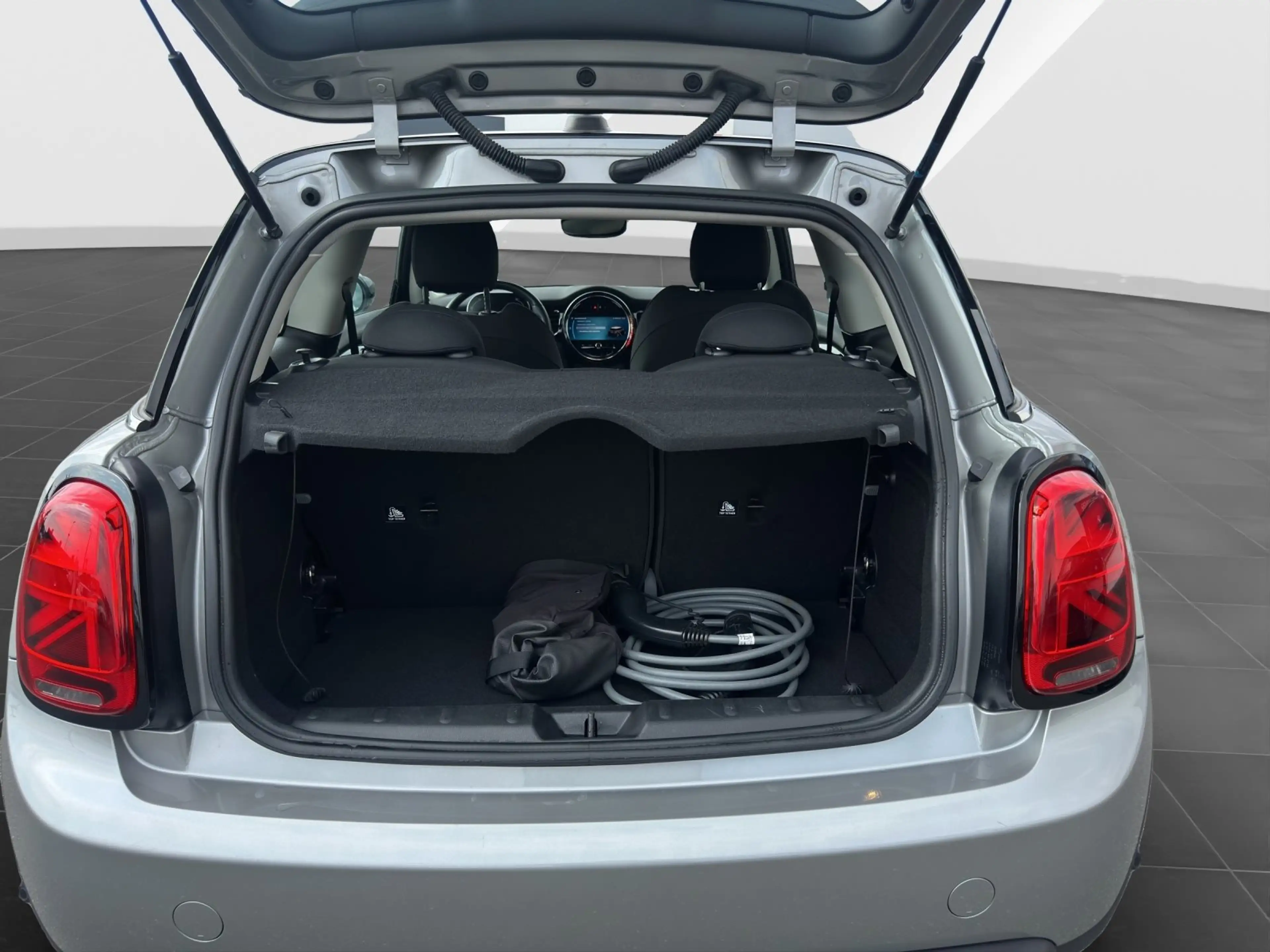 MINI Cooper SE Navi/CarPlay/Tempomat/PDC/Wärmepumpe — photo 14