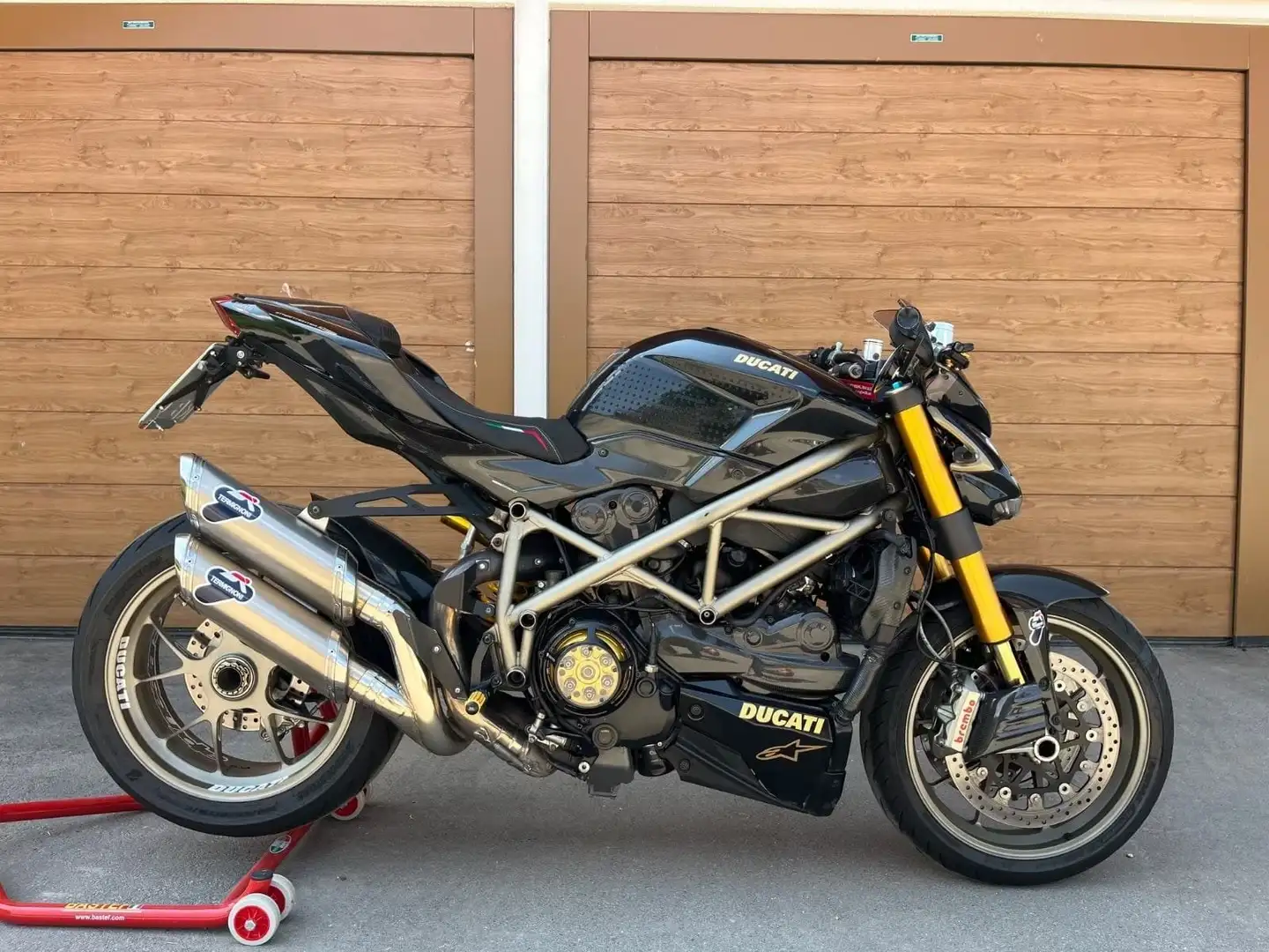 Ducati Streetfighter 1098S Czarny - 2