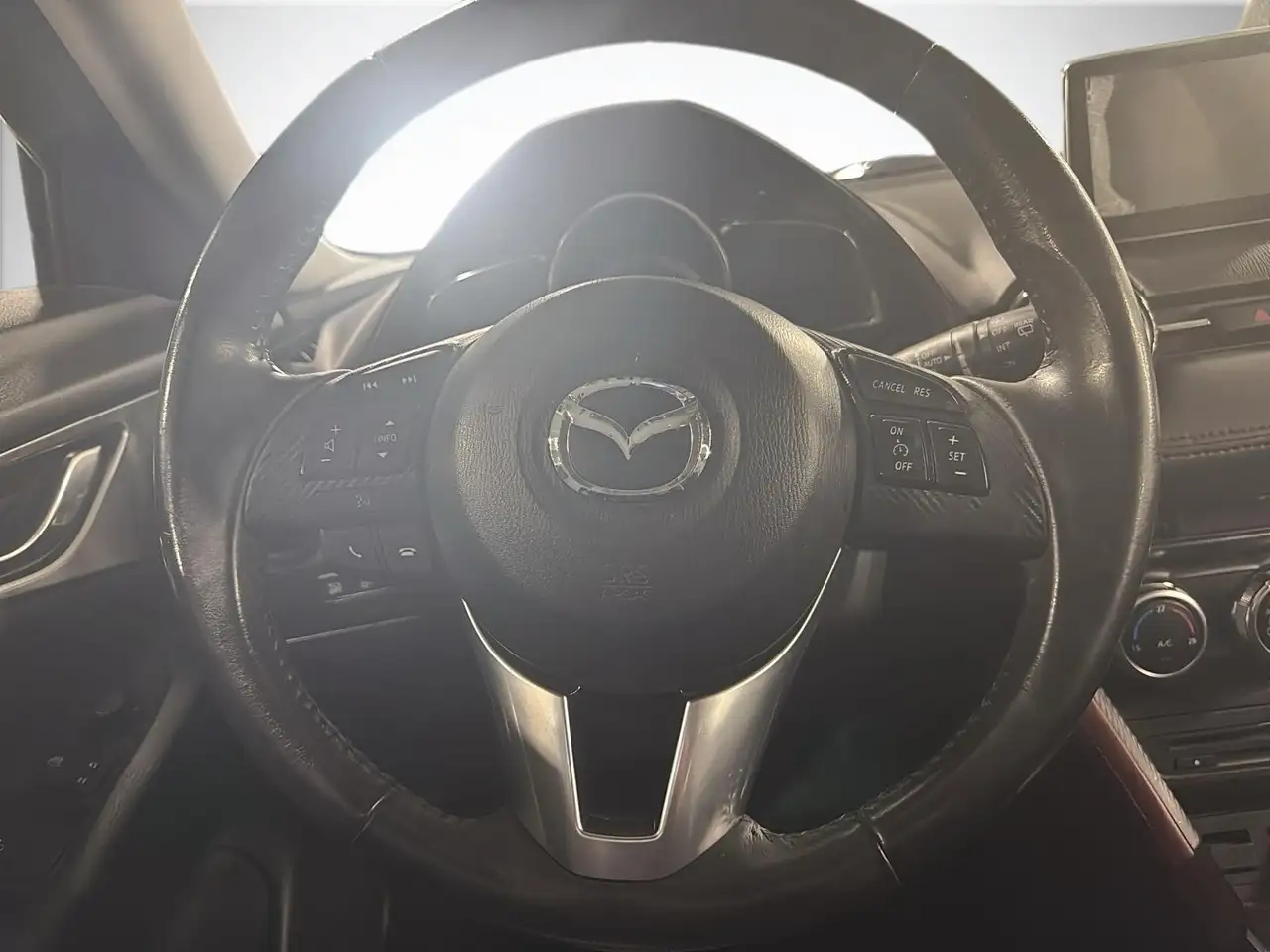Mazda CX-3 photo Mazda CX-3