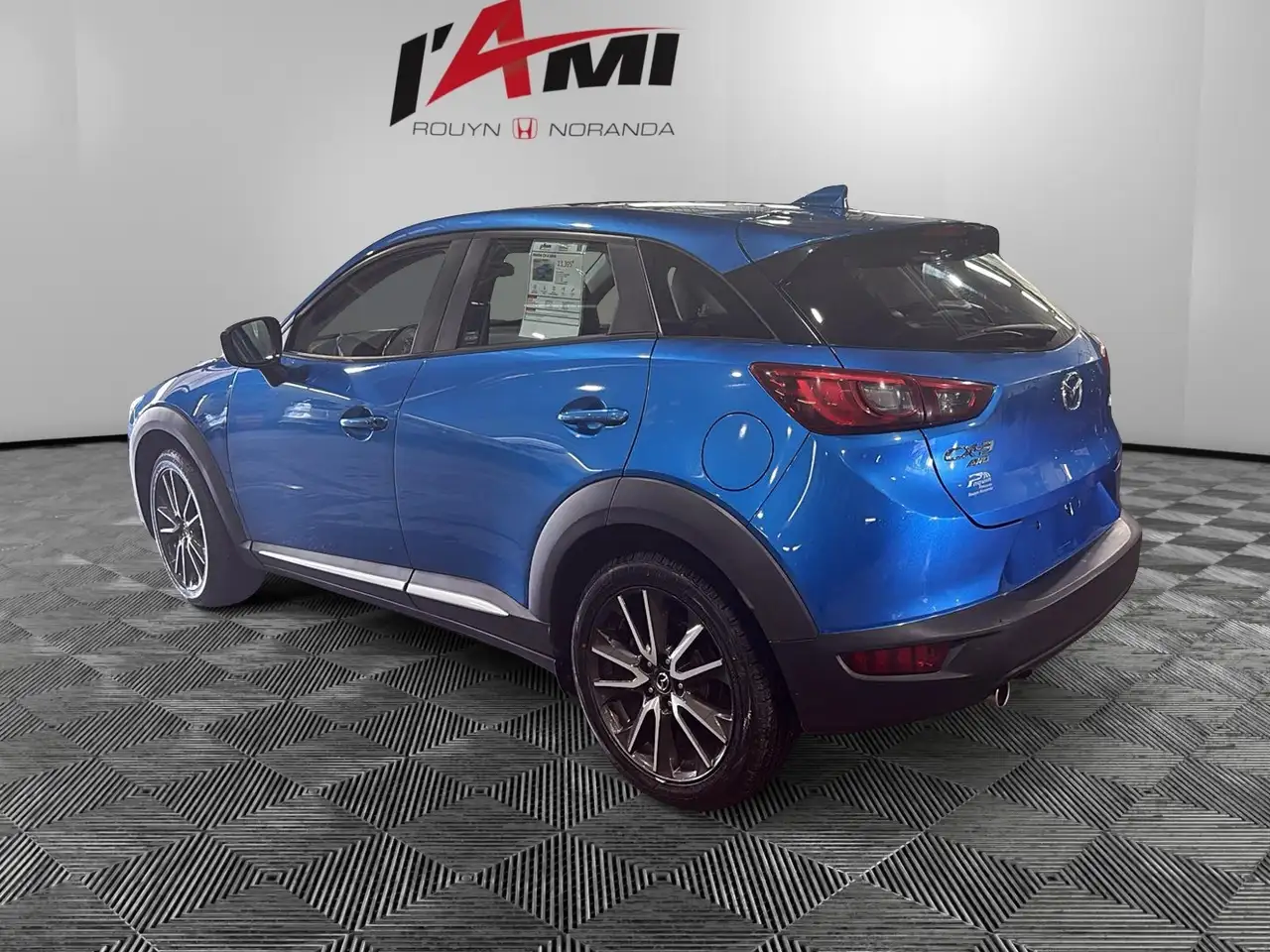 Mazda CX-3 photo Mazda CX-3