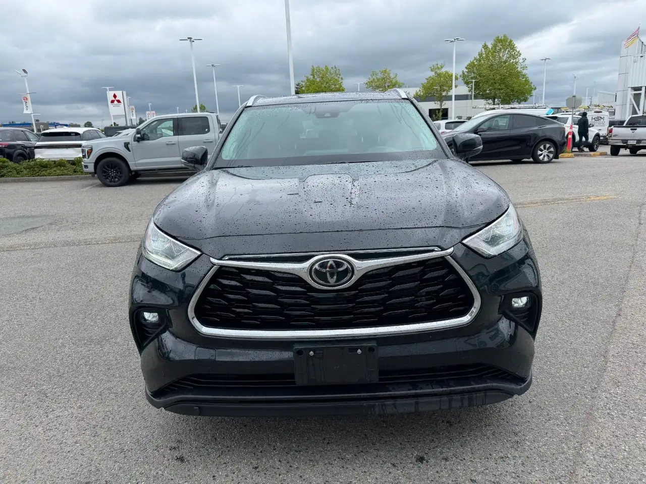 Toyota Highlander снимка Toyota Highlander