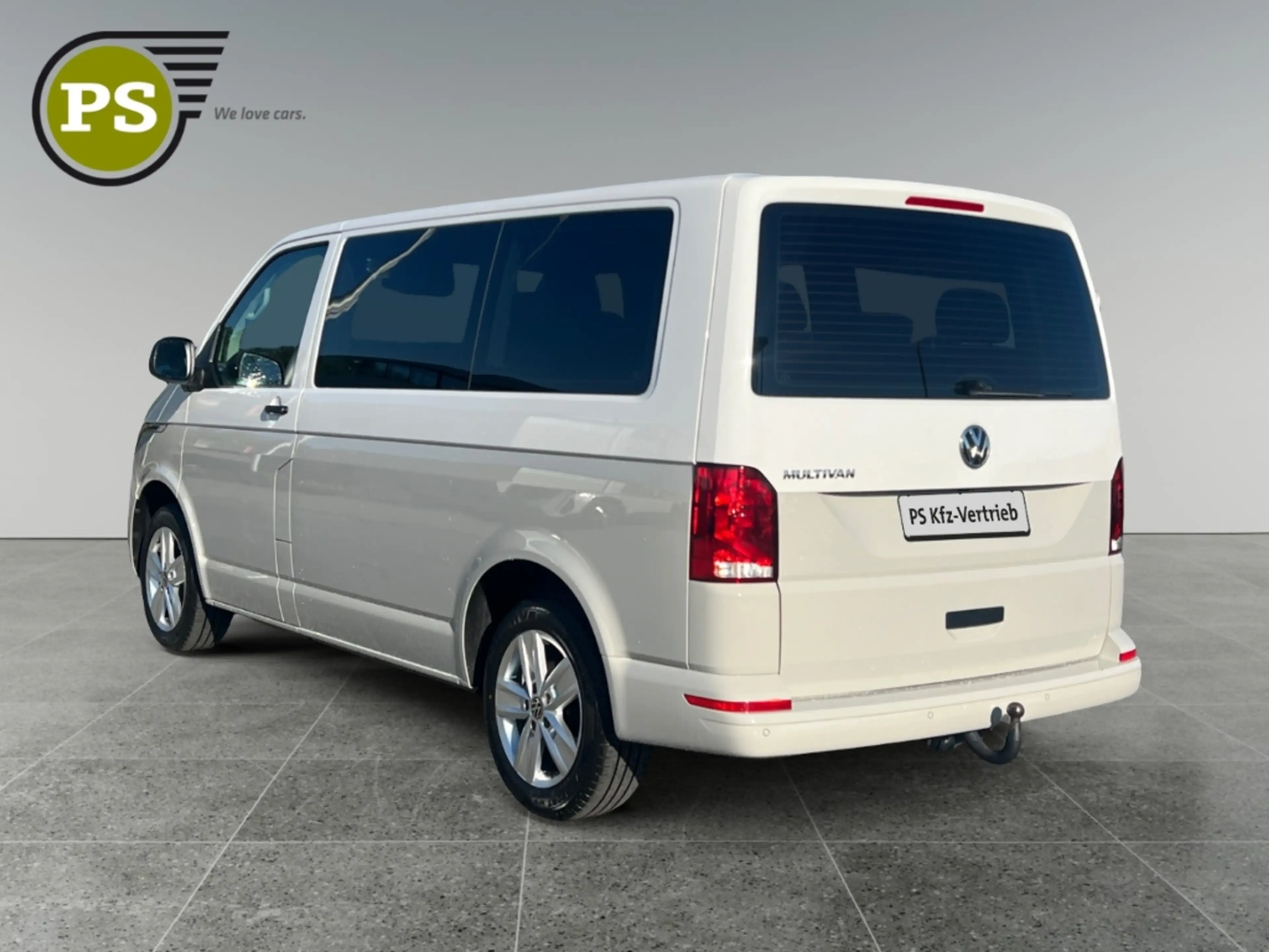 Volkswagen T6.1 Multivan FWD AHK Navi ACC Musikstreaming DAB Ausparkassiste — photo 9