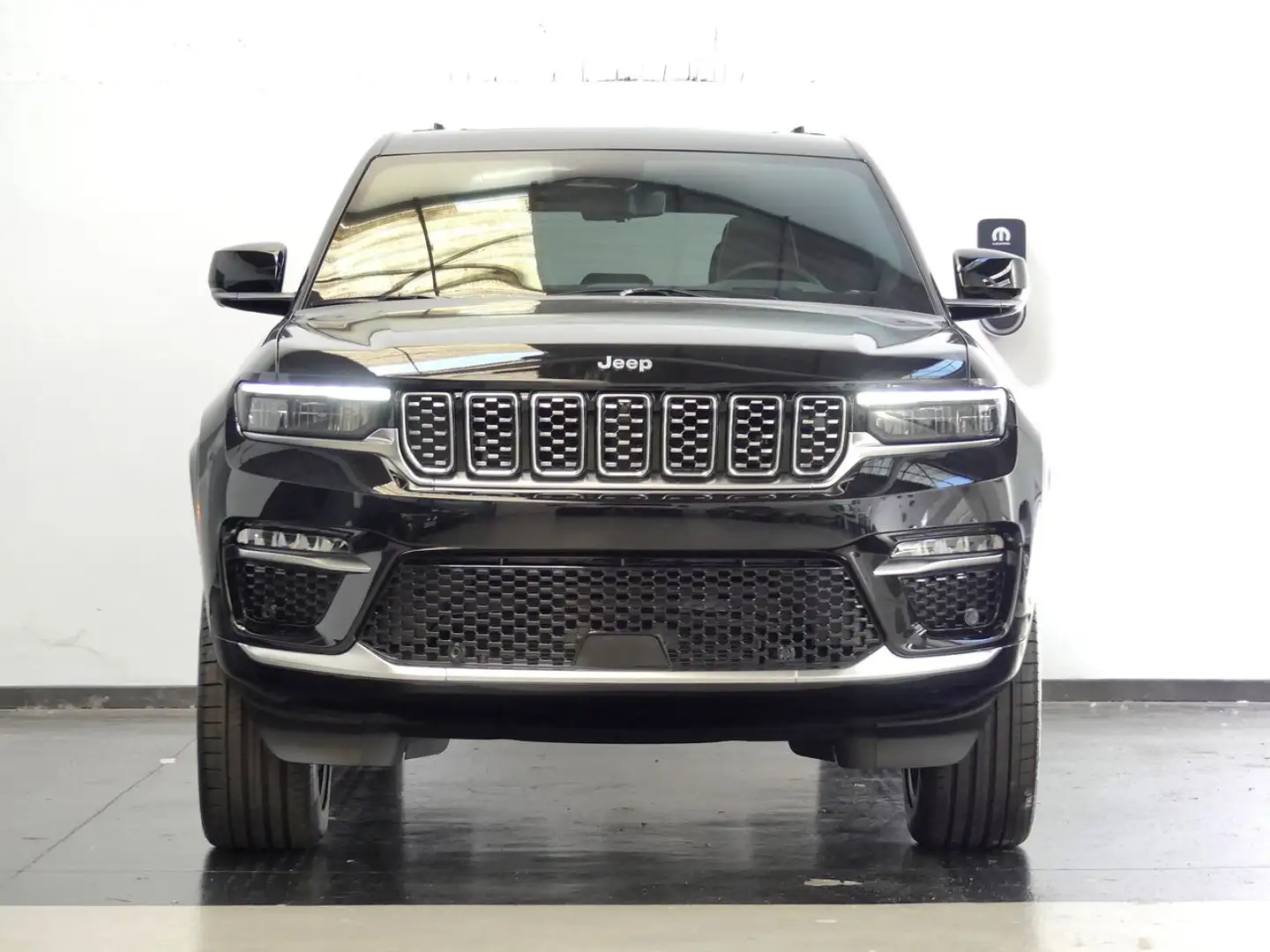 Jeep Grand Cherokee SUMMIT RESERVE Negro - 2