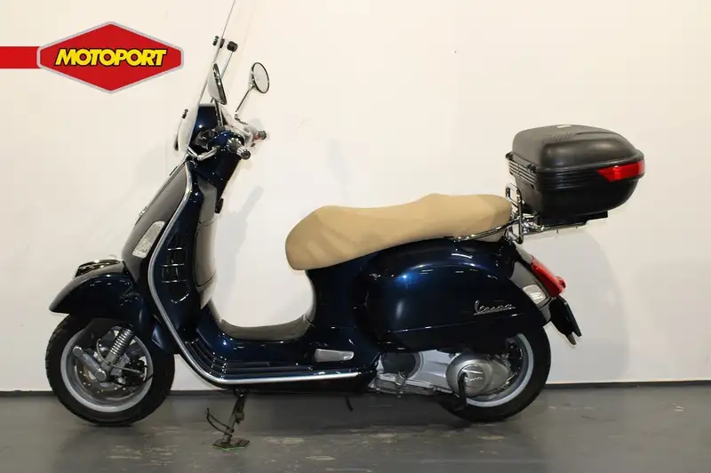 Vespa GTS 300 - foto 3