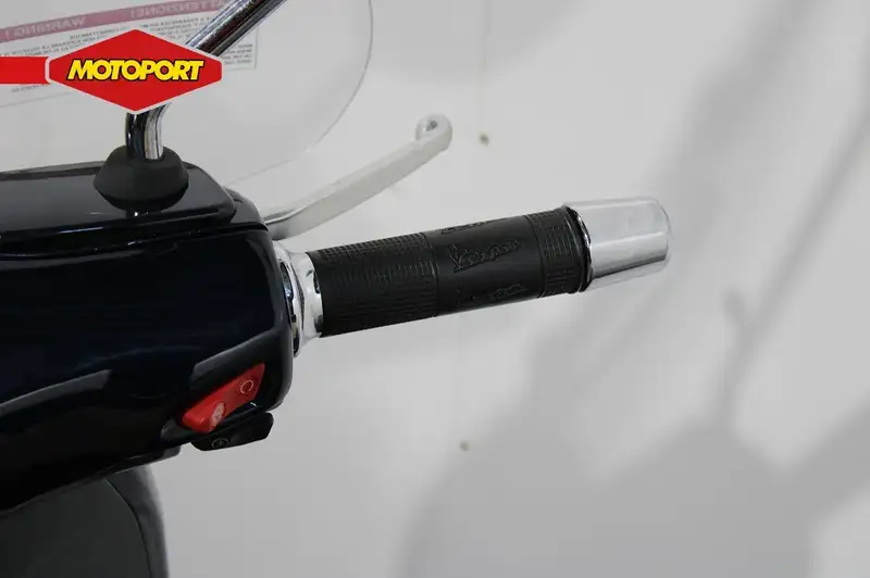 Vespa GTS 300 - foto 7
