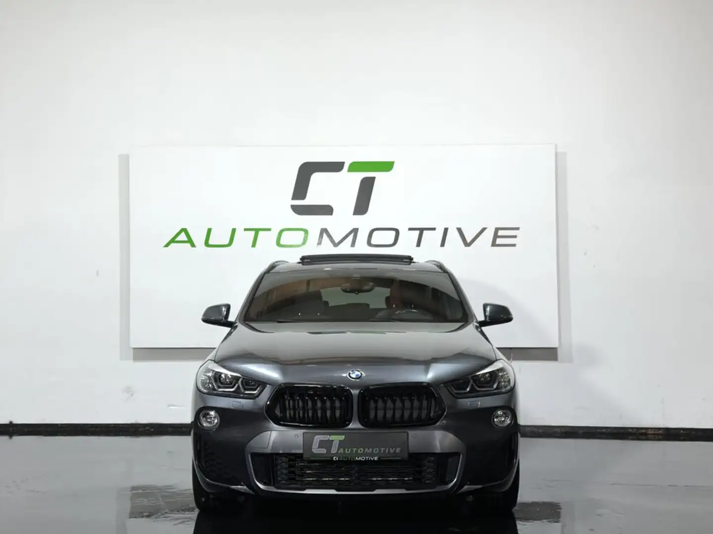 BMW X2 xDrive20d M Sportpaket Aut. Grau - 2