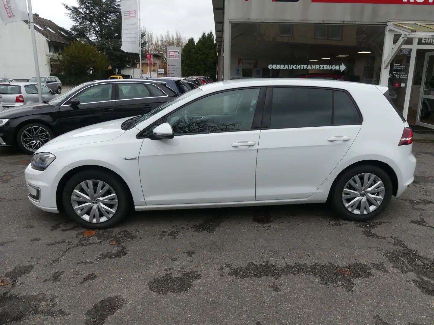 Volkswagen Golf VII Lim. e-Golf Automatik Wit - 1