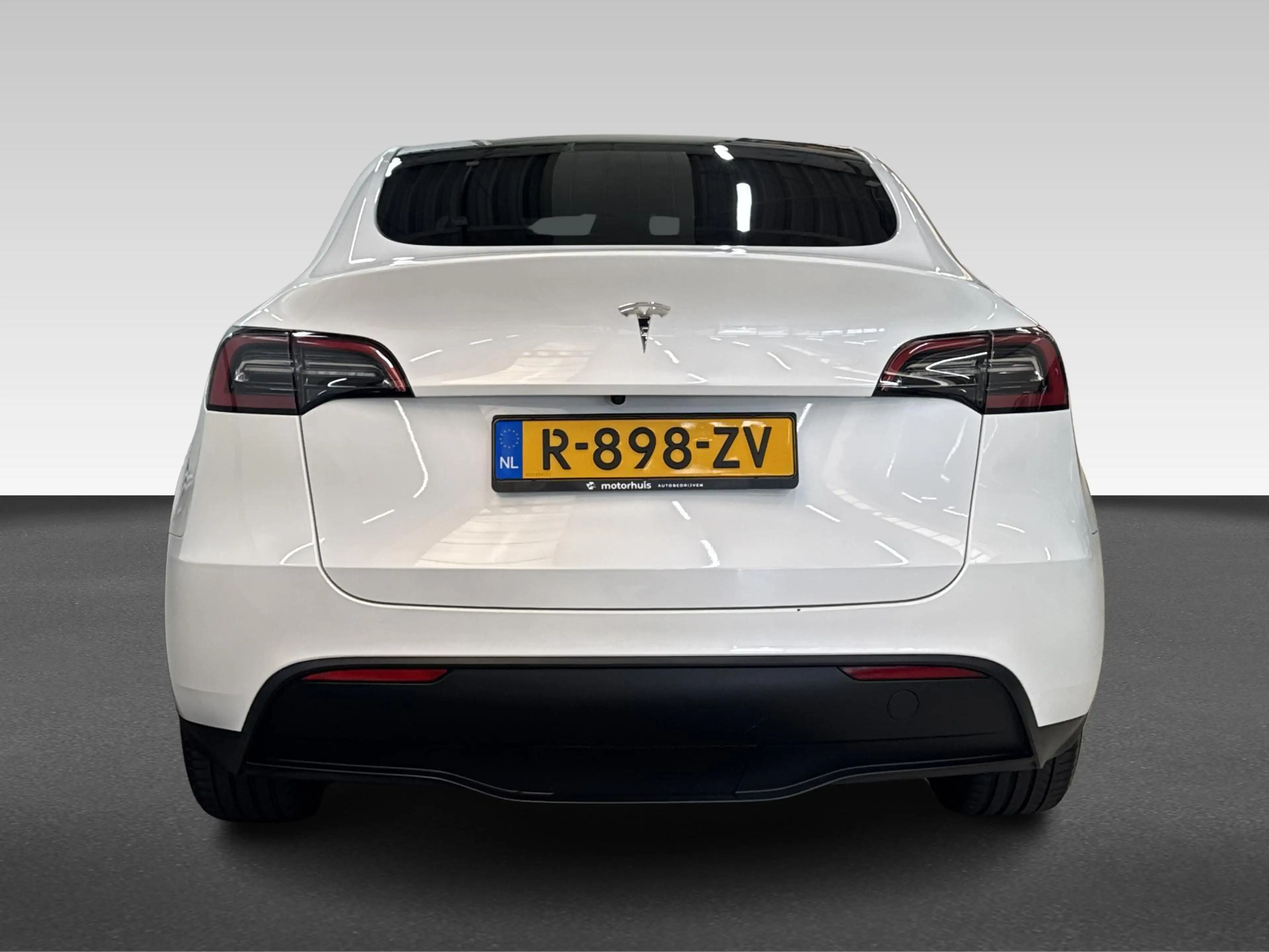 Tesla Model Y RWD 58 kWh — photo 10