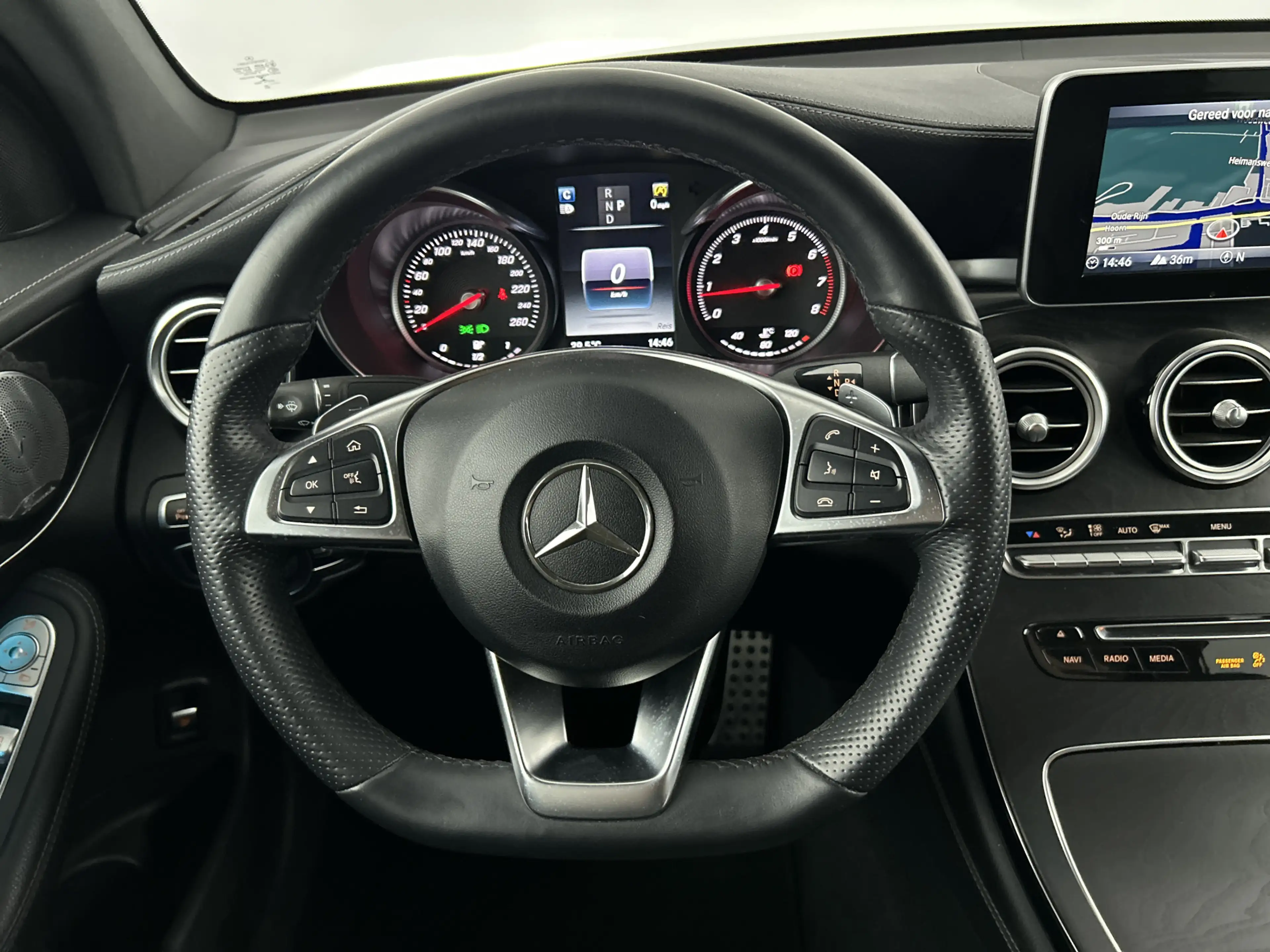 Mercedes-Benz GLC 250 Coupé 4MATIC AMG Night-Pack 360*Camera/20'LMV — photo 13