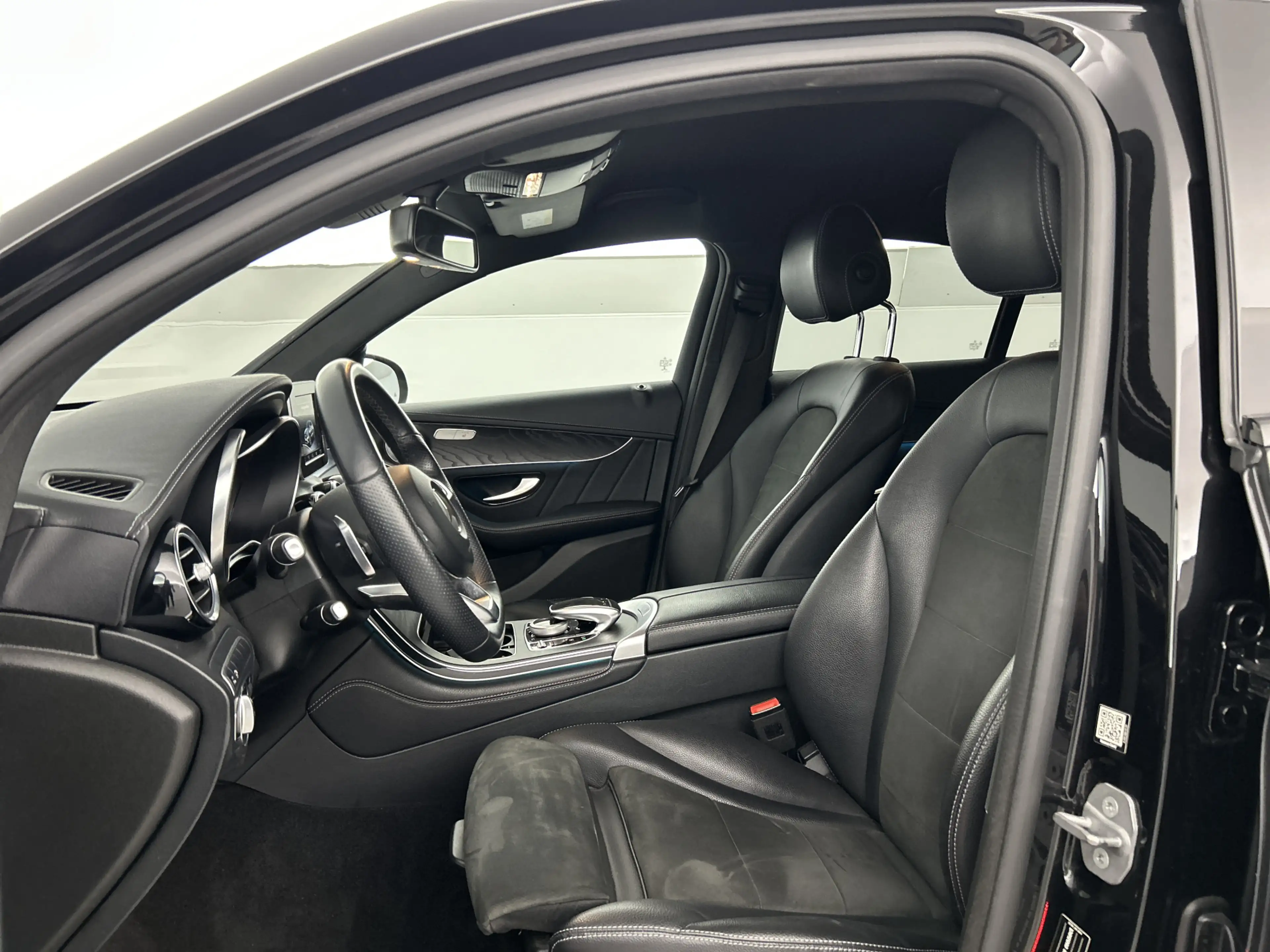 Mercedes-Benz GLC 250 Coupé 4MATIC AMG Night-Pack 360*Camera/20'LMV — photo 11