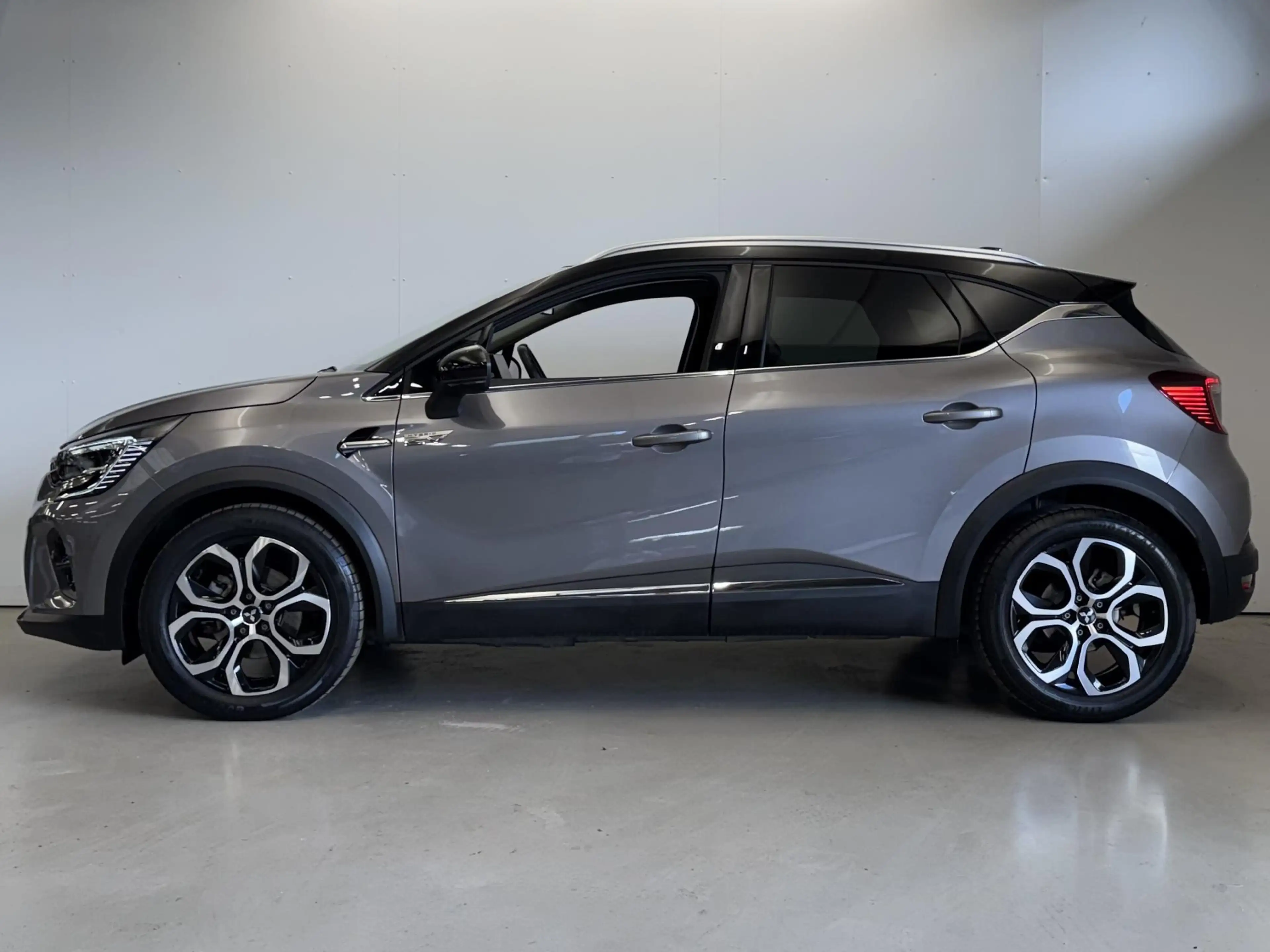 Mitsubishi ASX 1.6 HEV AT First Edition | Navi | App Connect | 1e — photo 3