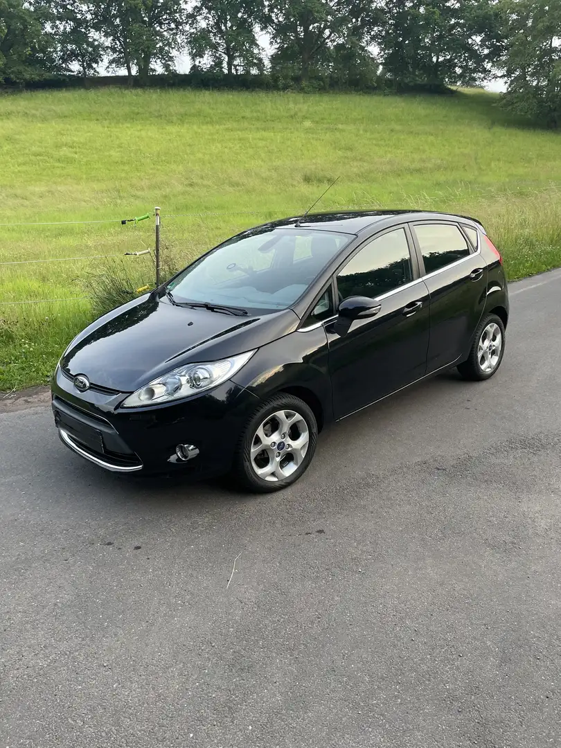 Ford Fiesta 1.25 Titanium* 5-Türer*ALU* Bluetooth* Schwarz - 1