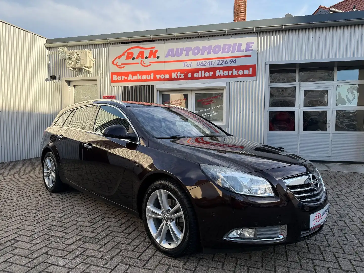 Opel Insignia A Sports Tourer Innovation 3.Hand+PDC Braun - 1