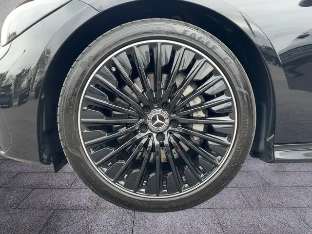 Mercedes-Benz CLE 300 4MATIC Coupé NP: 90.434 Prem+ Distr Pano Ansicht 13