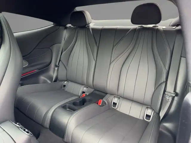 Mercedes-Benz CLE 300 4MATIC Coupé NP: 90.434 Prem+ Distr Pano Ansicht 9