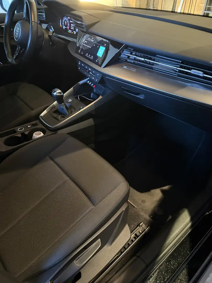 Audi A3 SB 30 TFSI intense - 2