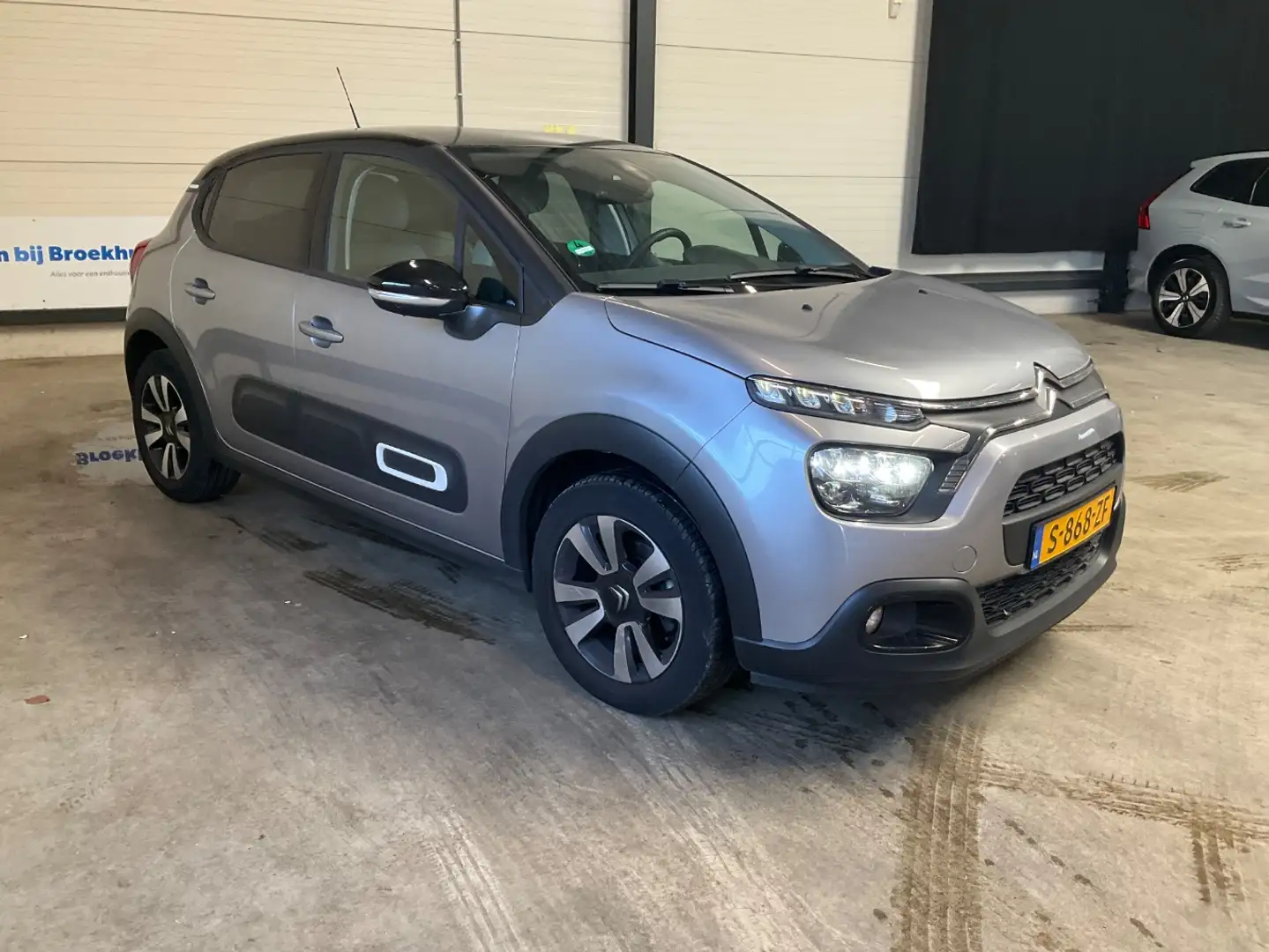 Citroen C3 1.2 Feel Edition 82 PK | Climate & Cruise C. | Car Grau - 2