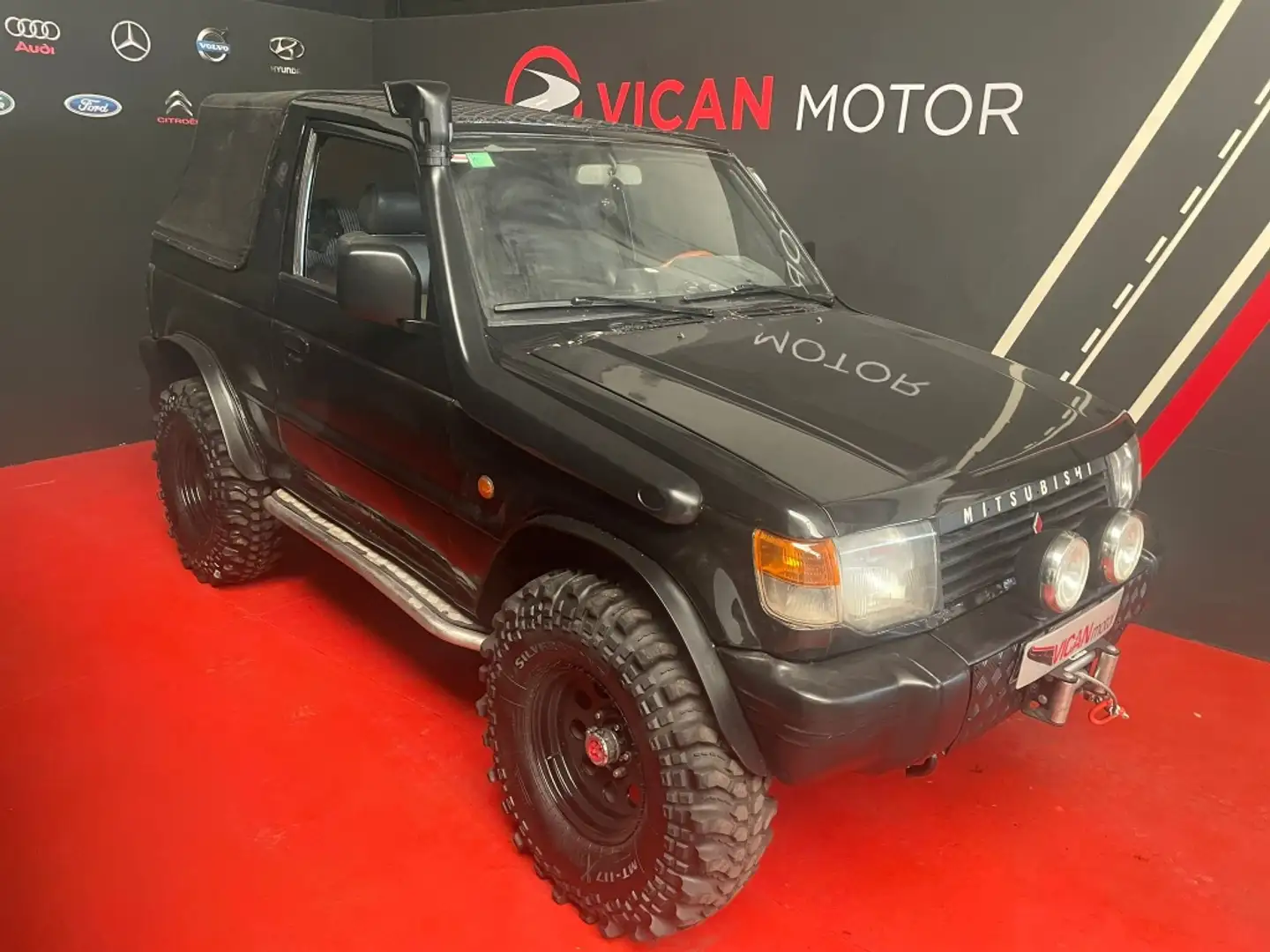 Mitsubishi Montero Corto 2.5 Tdi GL Negro - 1
