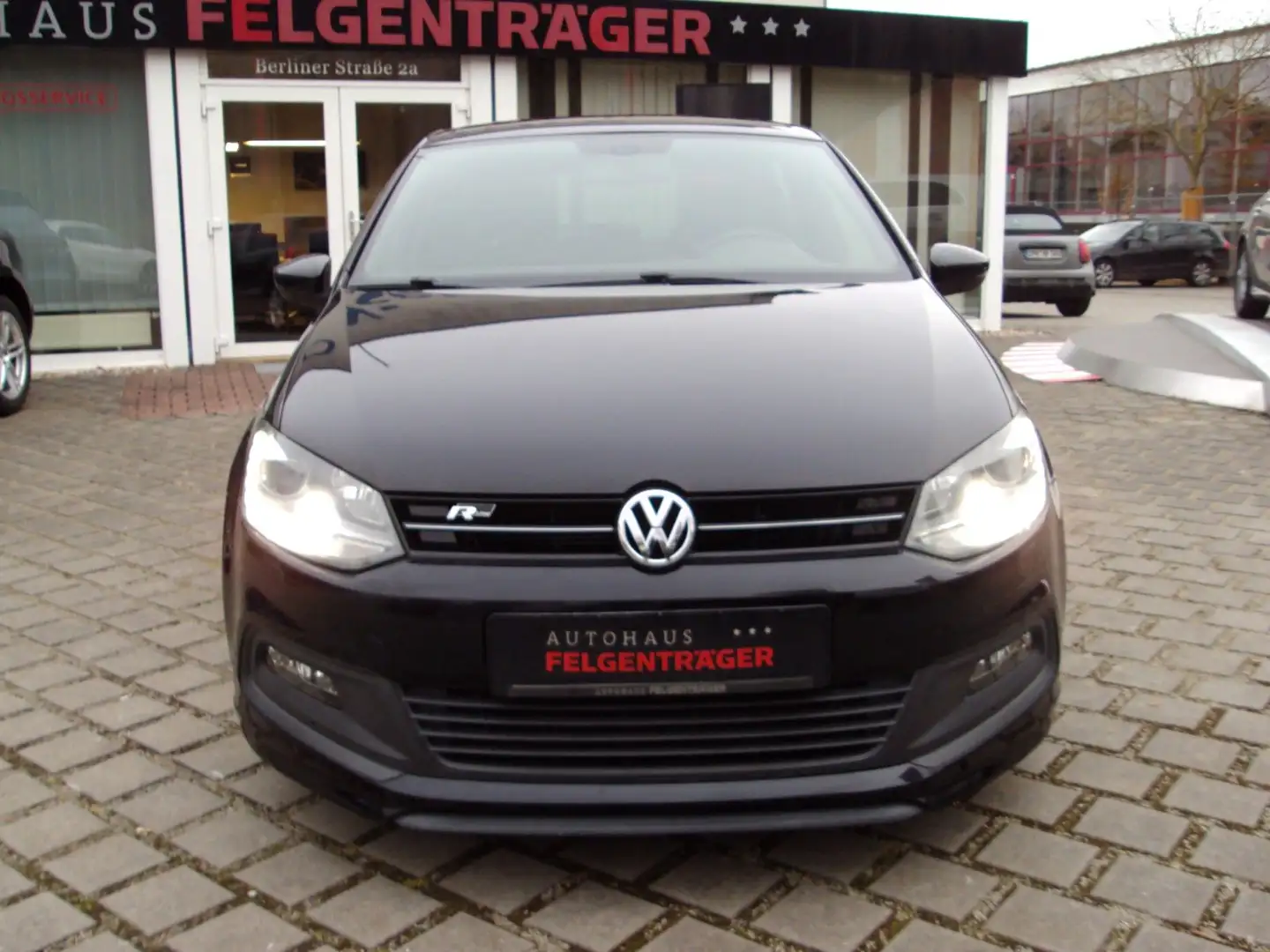 Volkswagen Polo 1.2 TSI "Highline + R-Line" Schwarz - 1