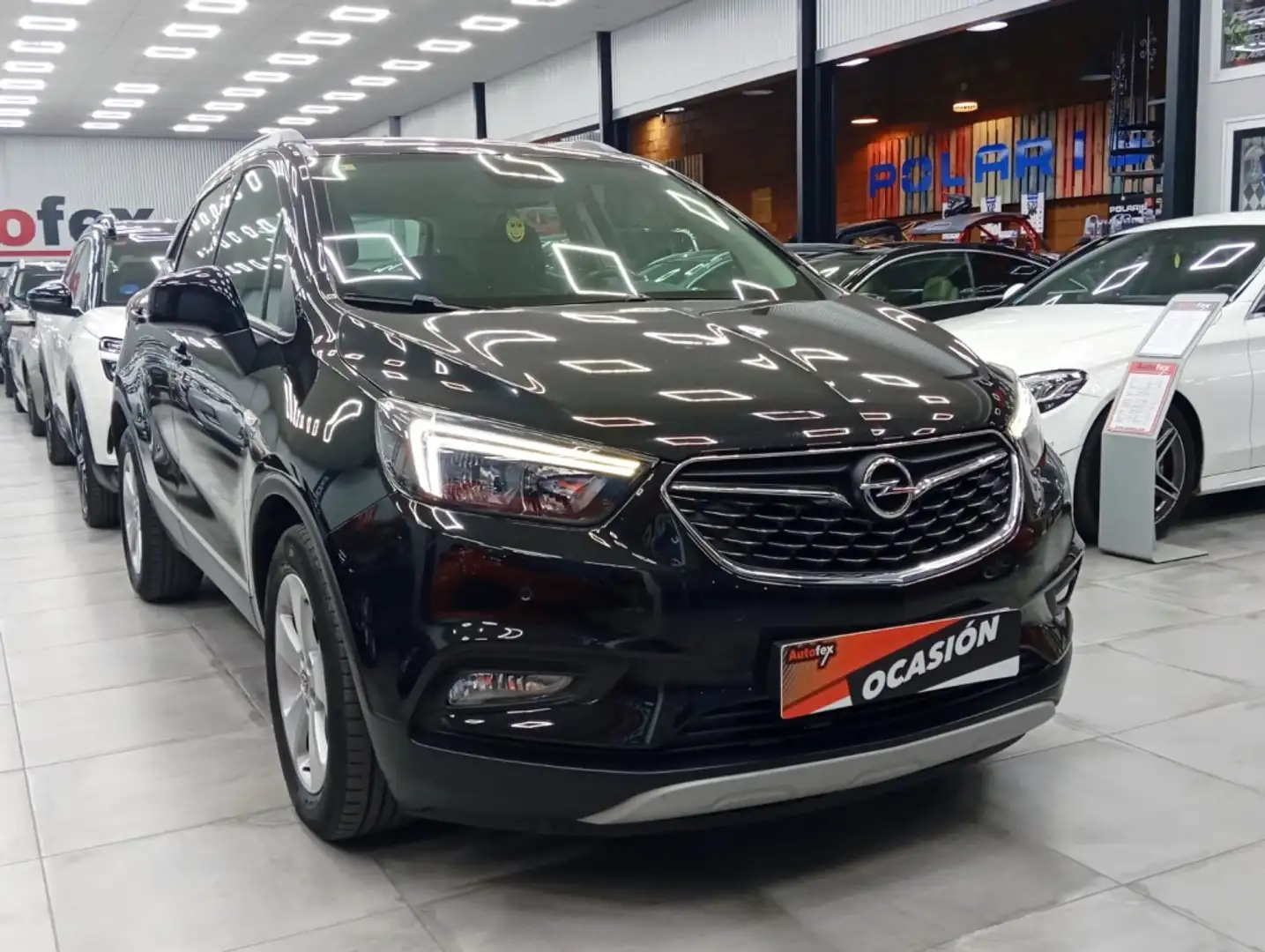 Opel Mokka X 1.4T Selective 4x2 Aut. Zwart - 2