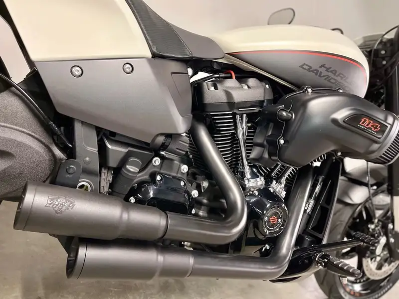 Harley-Davidson Softail - foto 5