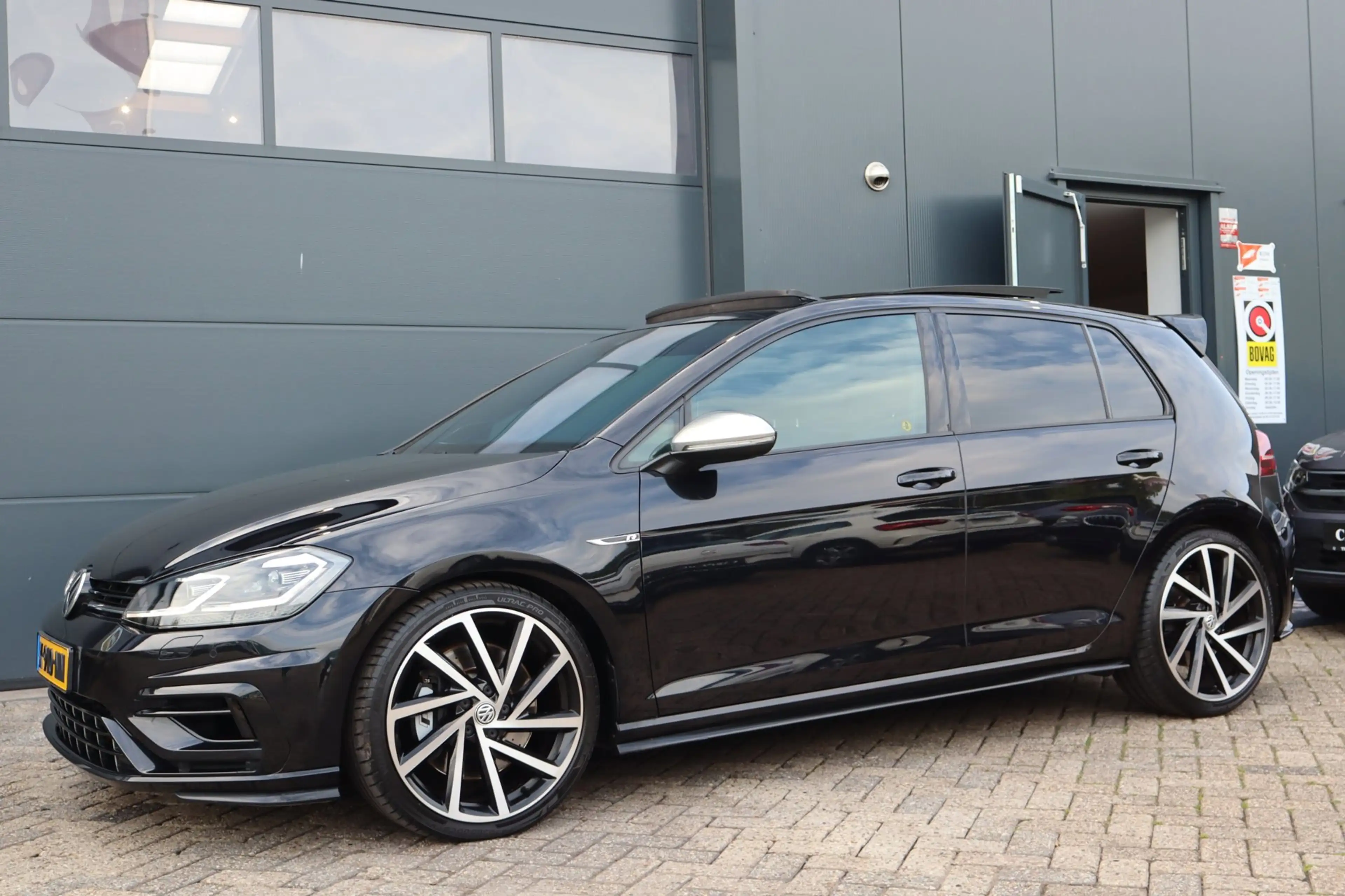 Volkswagen Golf R 2.0 TSI 4Motion R-Panoramadak-Golf 7,5 — photo 15
