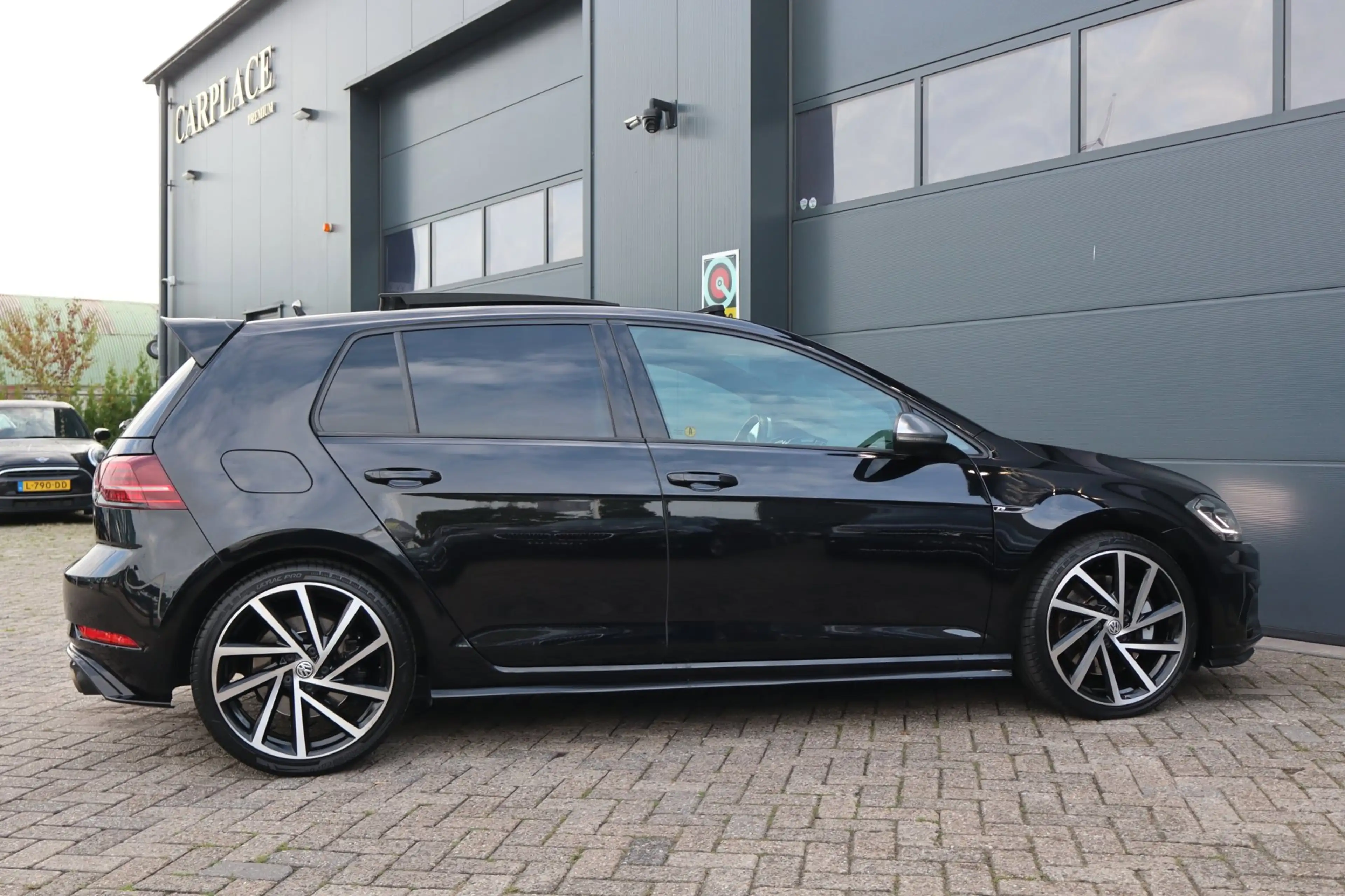 Volkswagen Golf R 2.0 TSI 4Motion R-Panoramadak-Golf 7,5 — photo 10