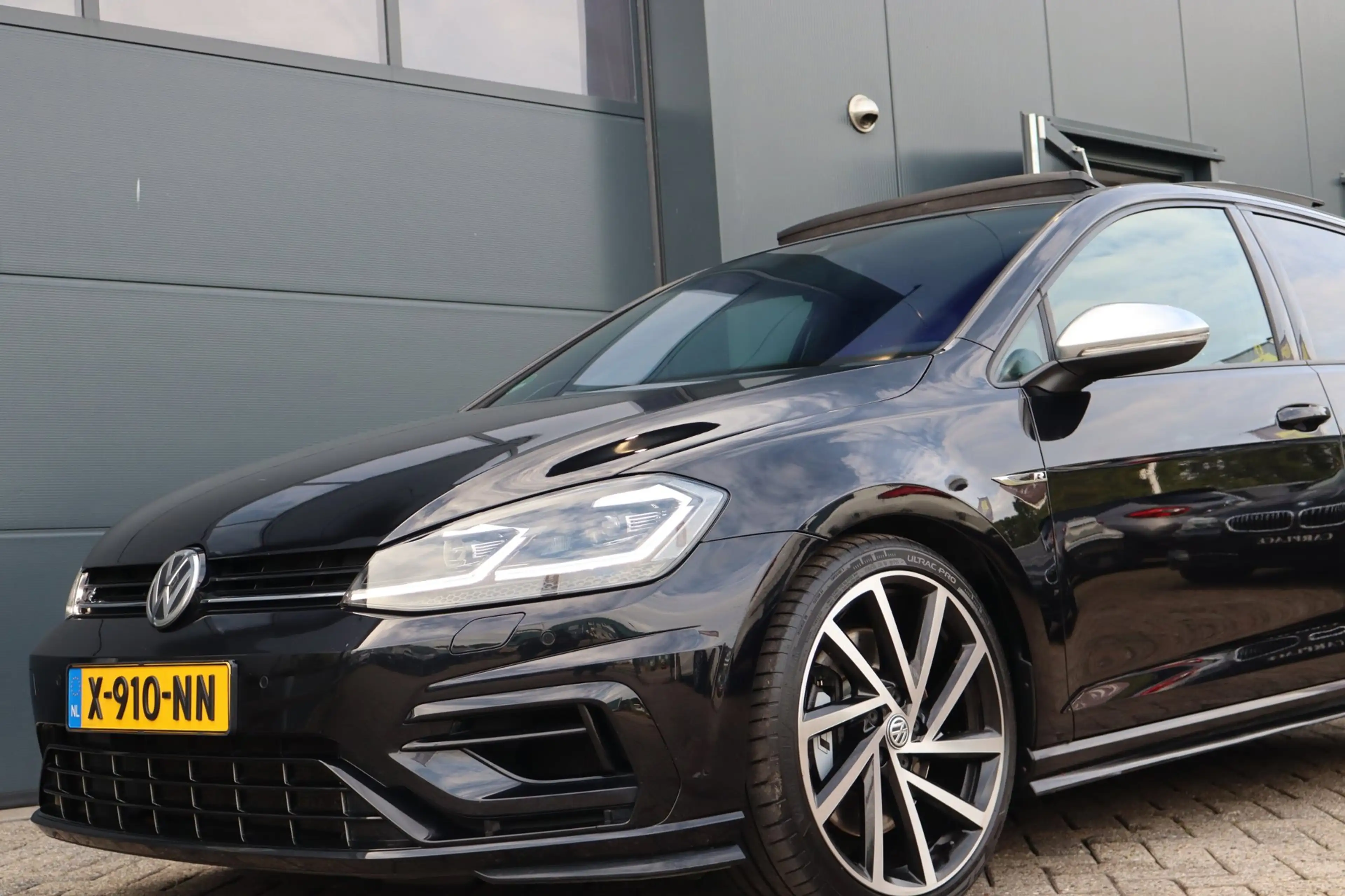 Volkswagen Golf R 2.0 TSI 4Motion R-Panoramadak-Golf 7,5 — photo 7