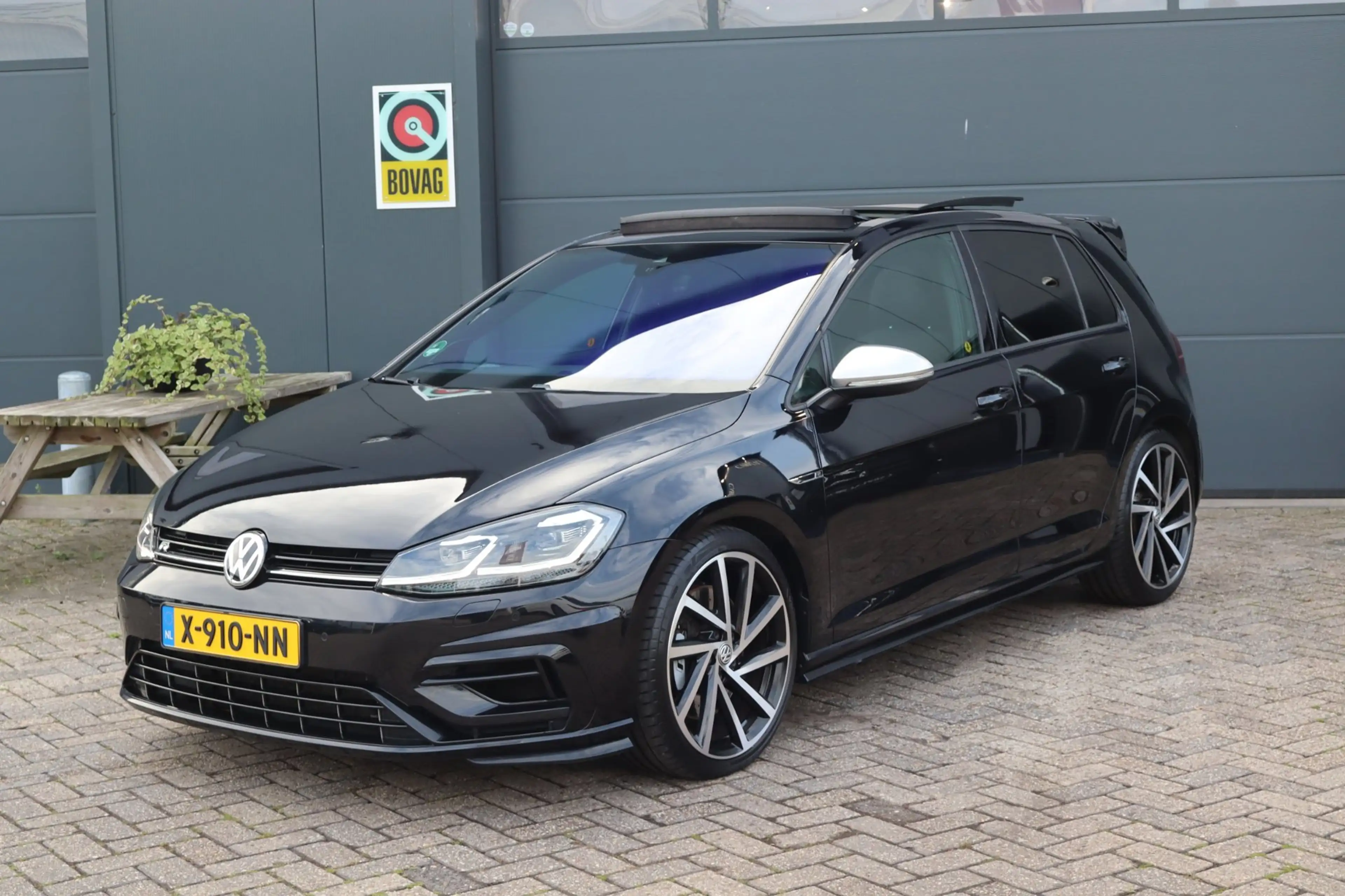 Volkswagen Golf R 2.0 TSI 4Motion R-Panoramadak-Golf 7,5 — photo 6