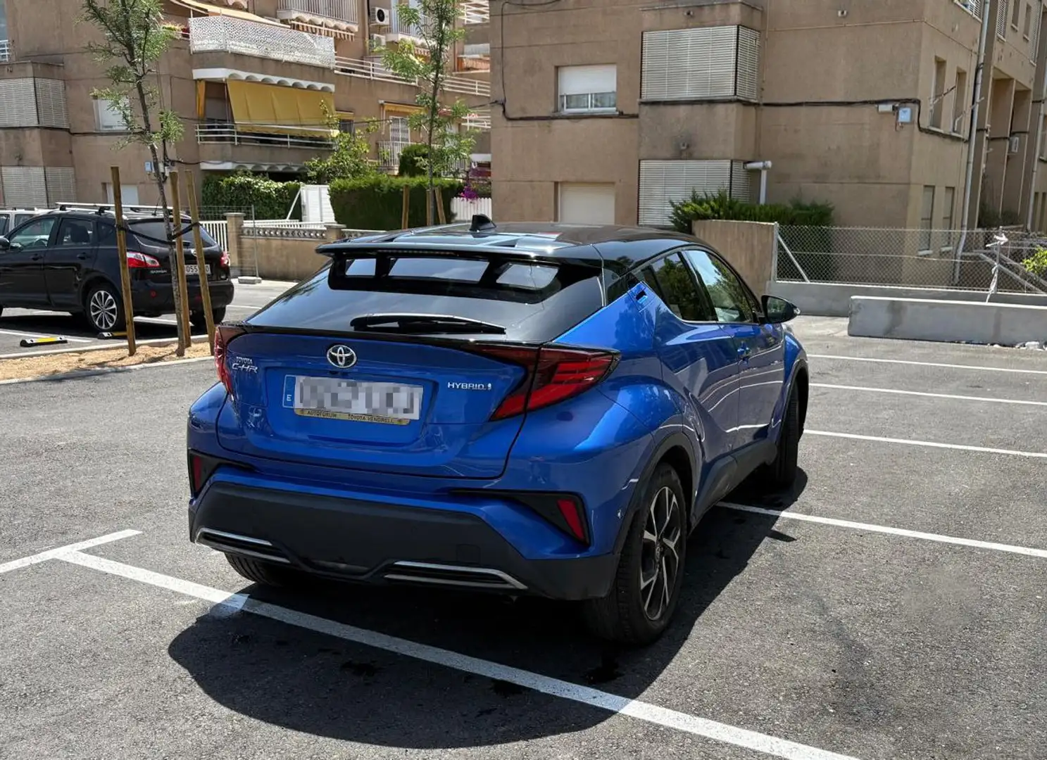 Toyota C-HR C-HR 180H Advance Luxury Advance Luxury Modrá - 1