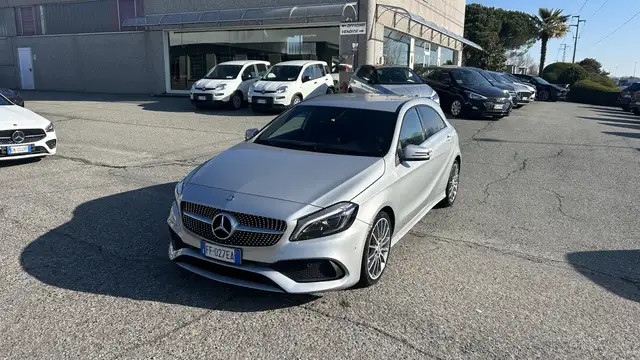 Mercedes-Benz A 200 Classe A - W176 Premium my16