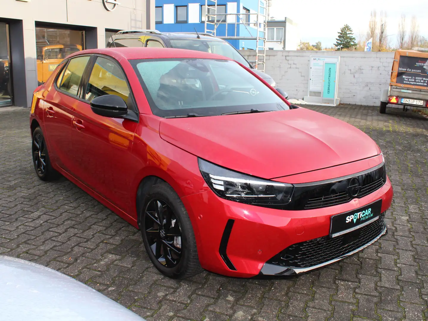 Opel Corsa GS mit Anhängerzugvorrichtung Rot - 2