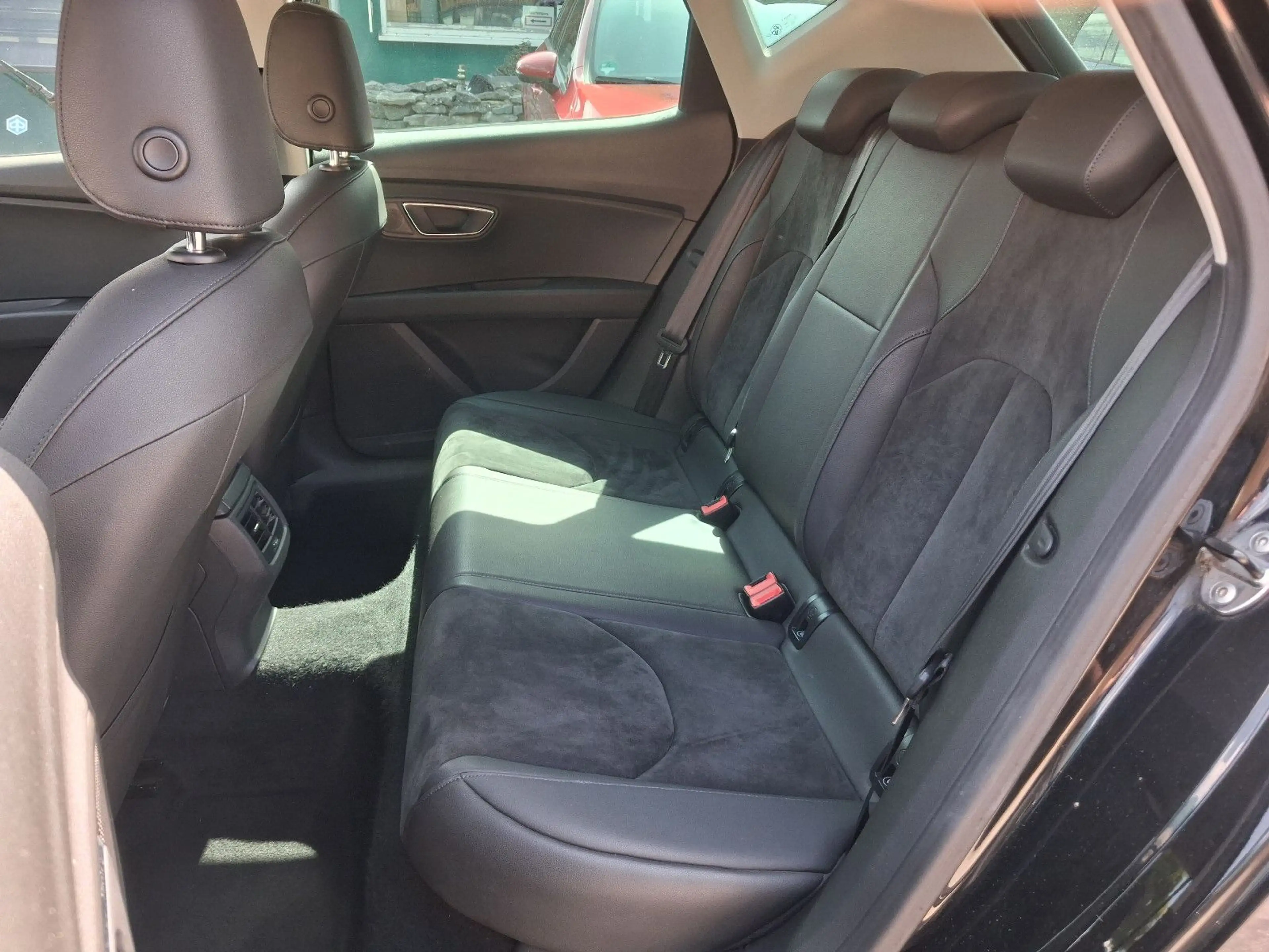 SEAT Leon 1.2 TSI Style DSG LED+NAVI+KLIMA+SOUNDSYS. — photo 10